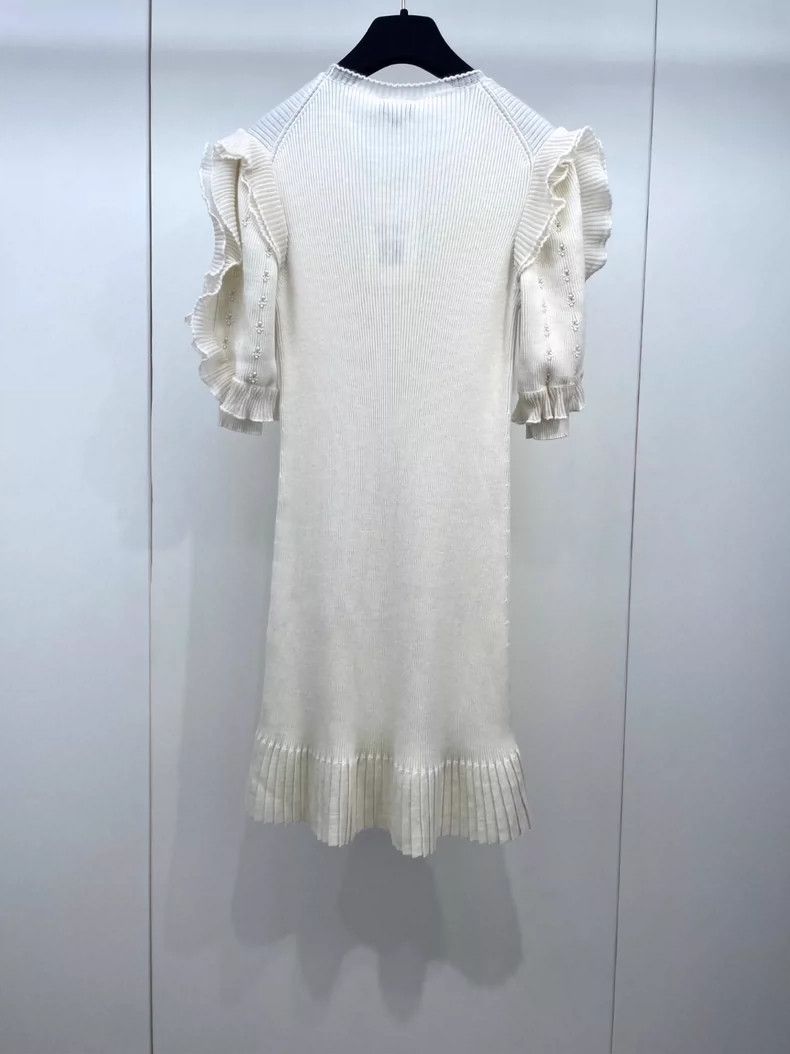 Chanel Chanel 21A early autumn milky white ruffle knitted dress 25 Size XS / US 0-2 / IT 36-38 - 2 Thumbnail