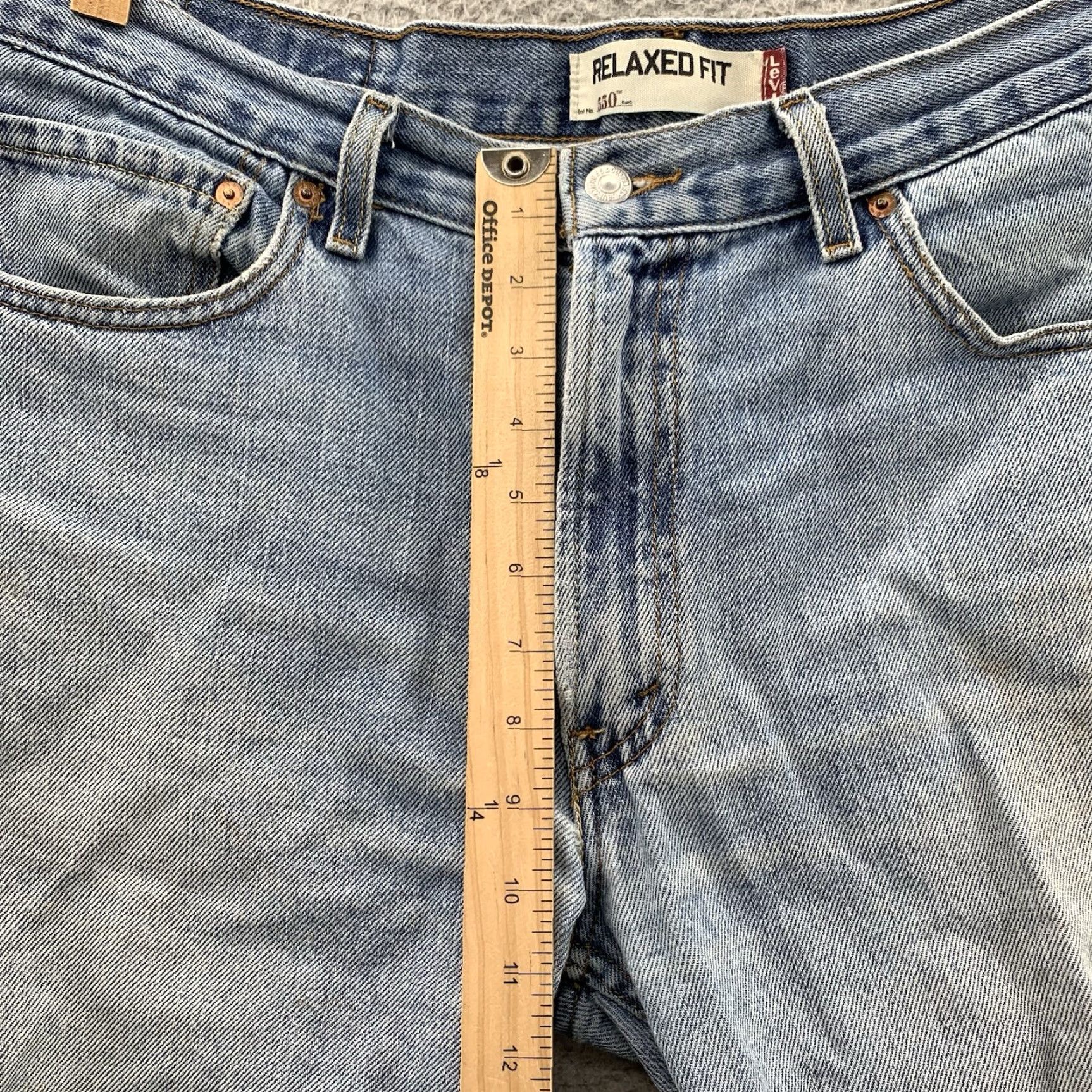 Levi's VINTAGE Levis 550 Jeans Mens 34x28 Blue Straight Washed Denim Pants 90s Baggy Skate Y2K Men Jeans Size US 34 / EU 50 - 5 Thumbnail