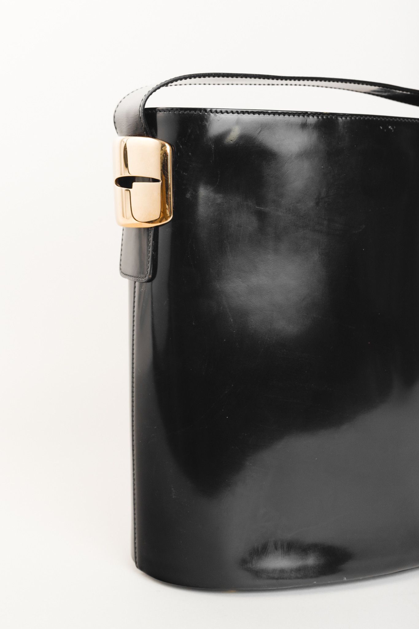 Gucci Gucci Tom Ford Era Patent Leather G-Hardware Bucket Bag Size ONE SIZE - 8 Thumbnail
