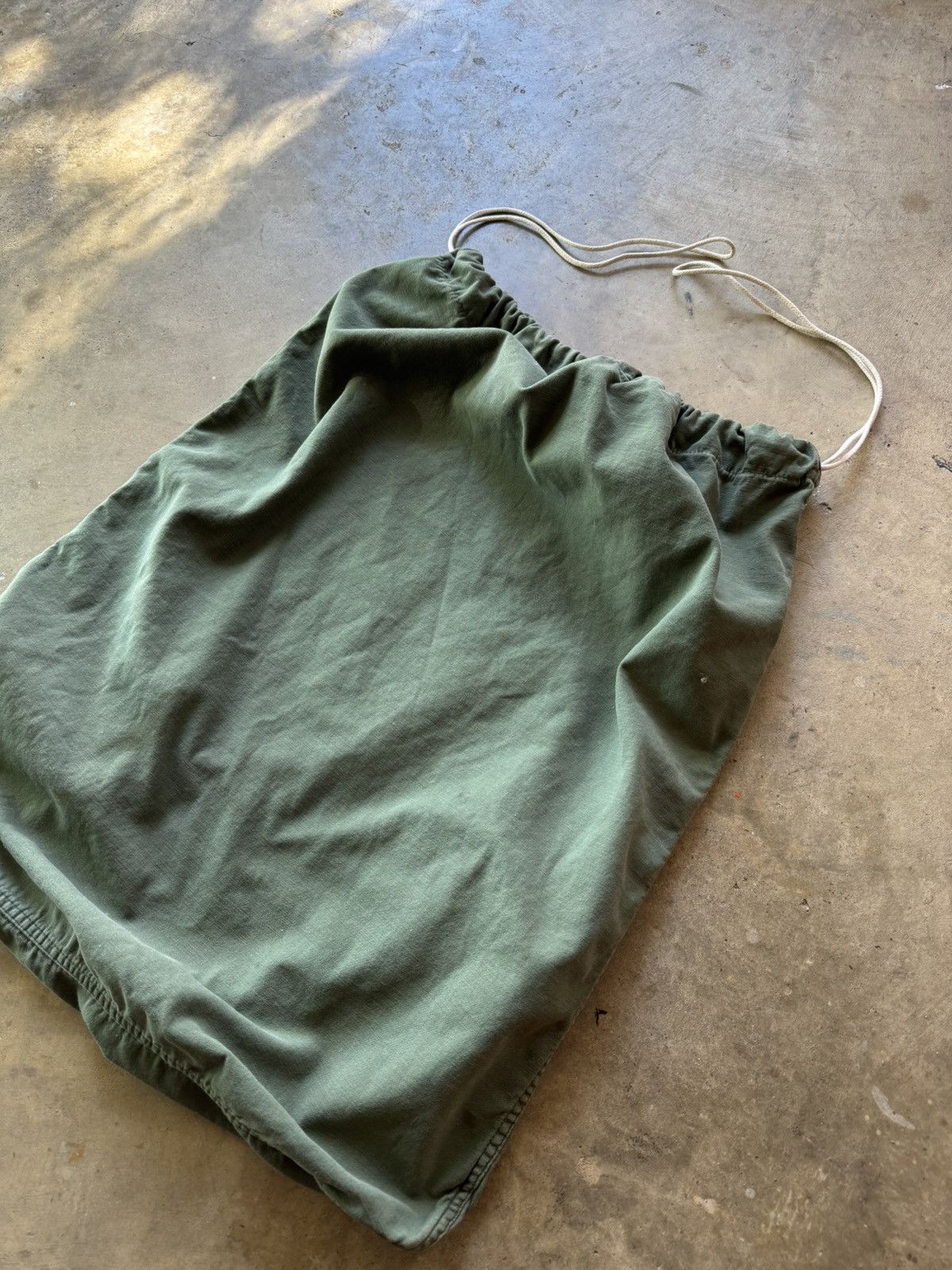 Vintage Vintage US Military Canvas Drawstring Bag Size ONE SIZE - 2 Thumbnail