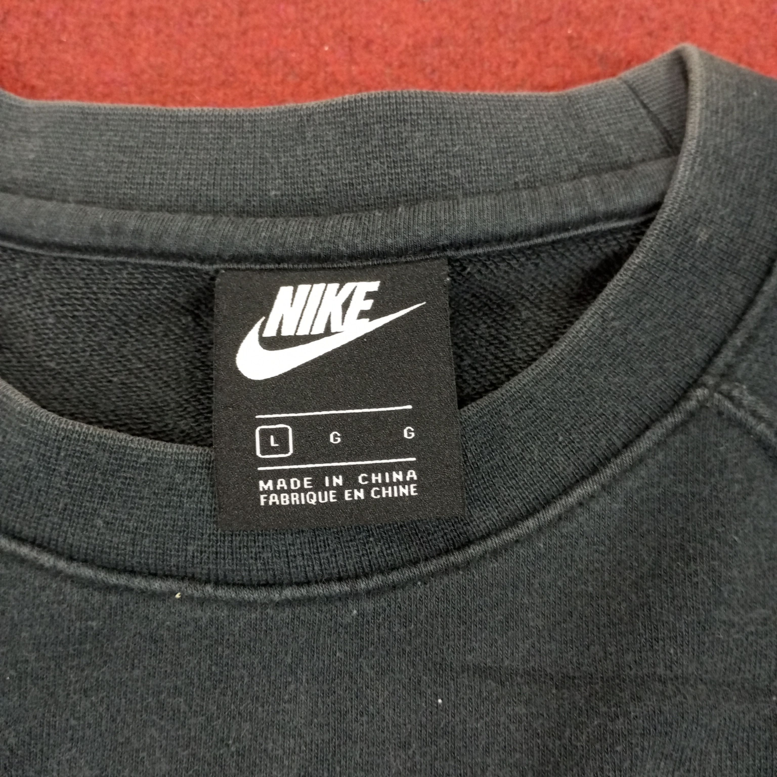 Nike × Vintage Nike Big Logo Design Sweatshirt Size US M / EU 48-50 / 2 - 7 Thumbnail