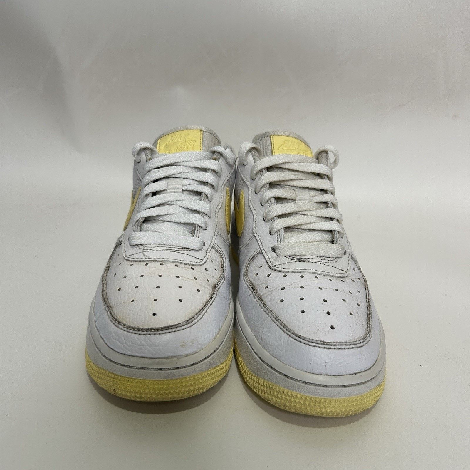 Nike Nike Air Force 1 ‘07 WMNS “Bicycle Yellow White” Size US 7.5 / IT 37.5 - 2 Thumbnail