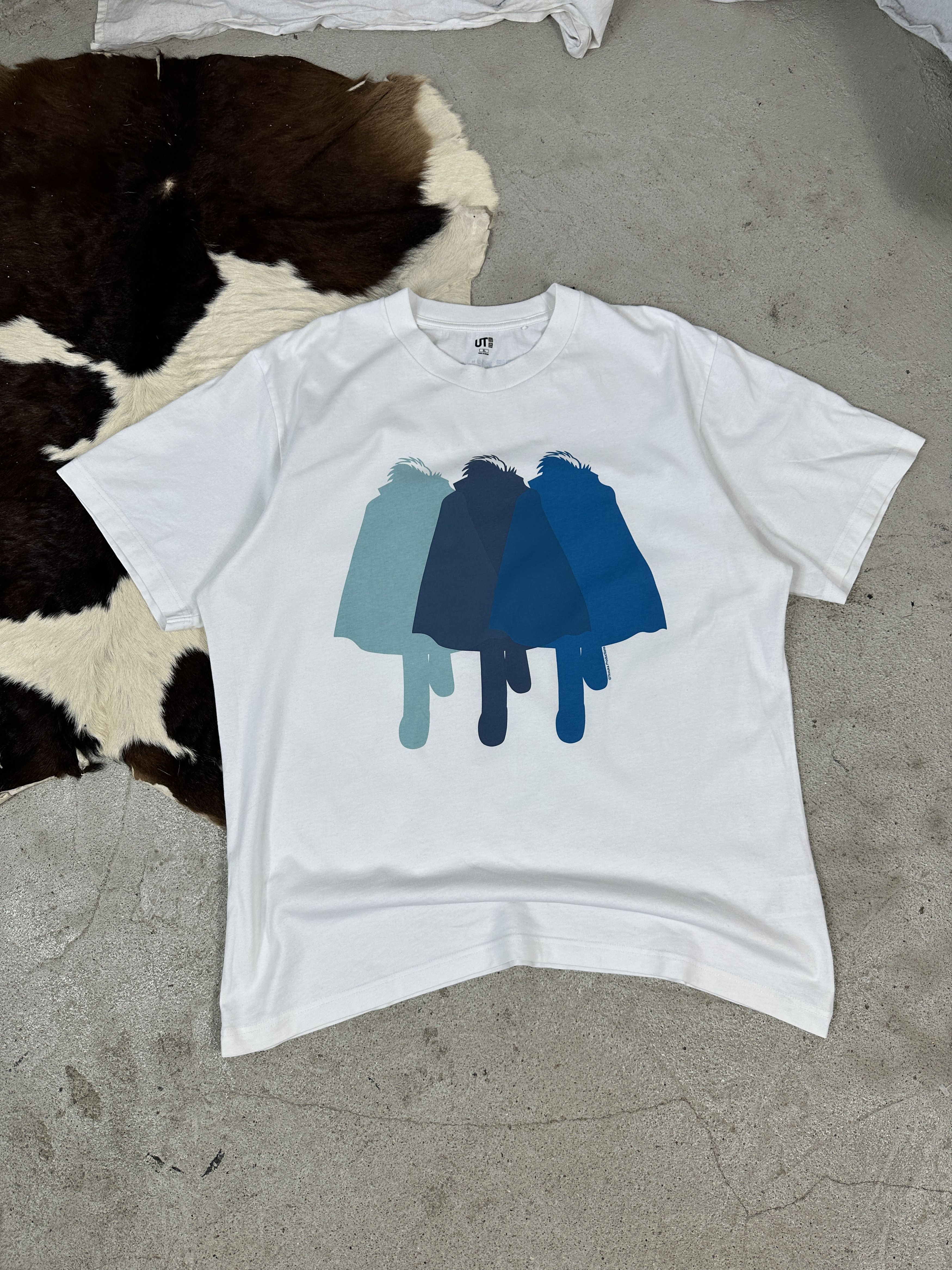 Uniqlo × Vintage Vintage Y2K Printed Oversize Uniqlo x Tezuka T-shirt Size US XL / EU 56 / 4 - 1 Thumbnail