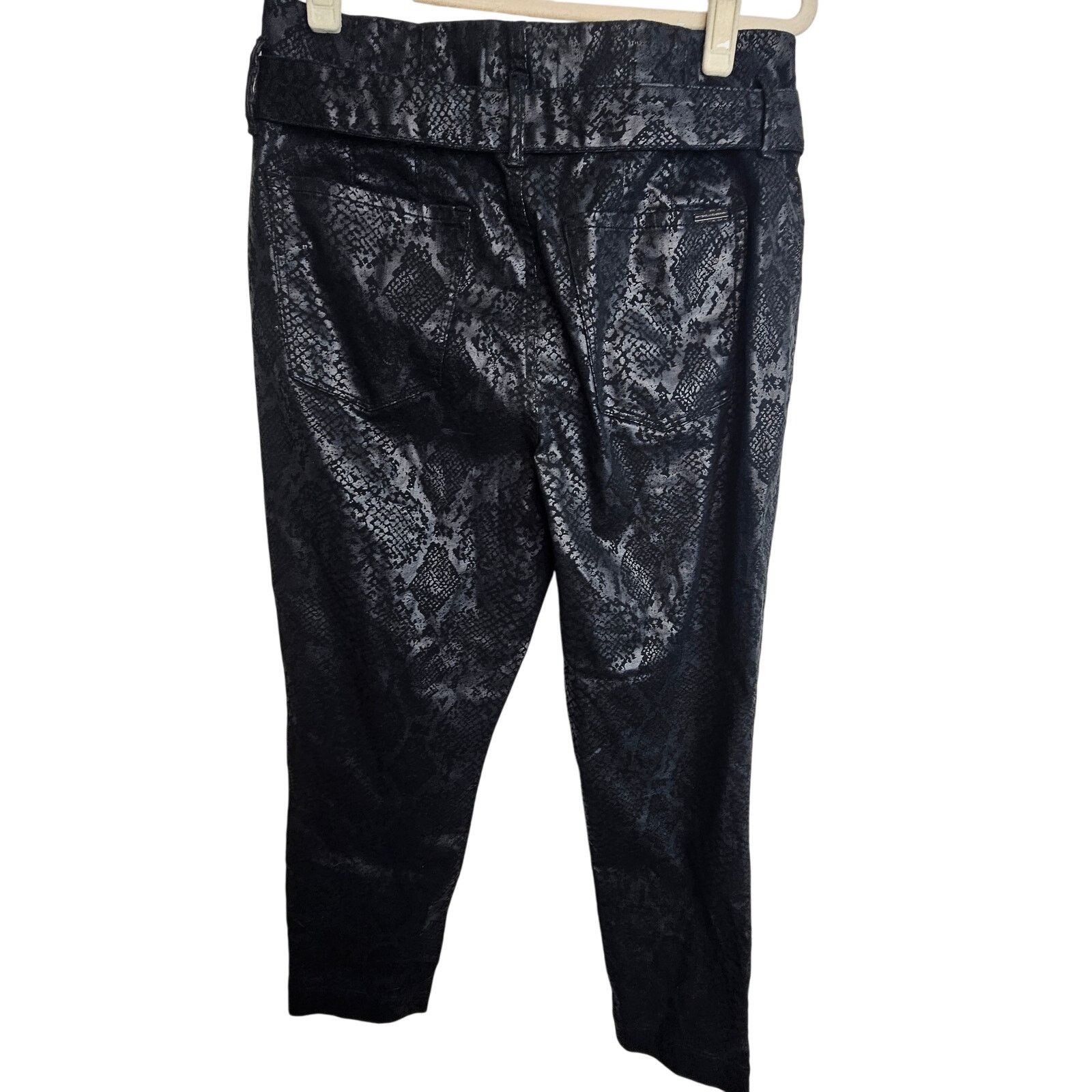 White House Black Market White House Black Market Pants 10 Black Snakeskin Extra High Size 32" / US 10 / IT 46 - 6 Thumbnail
