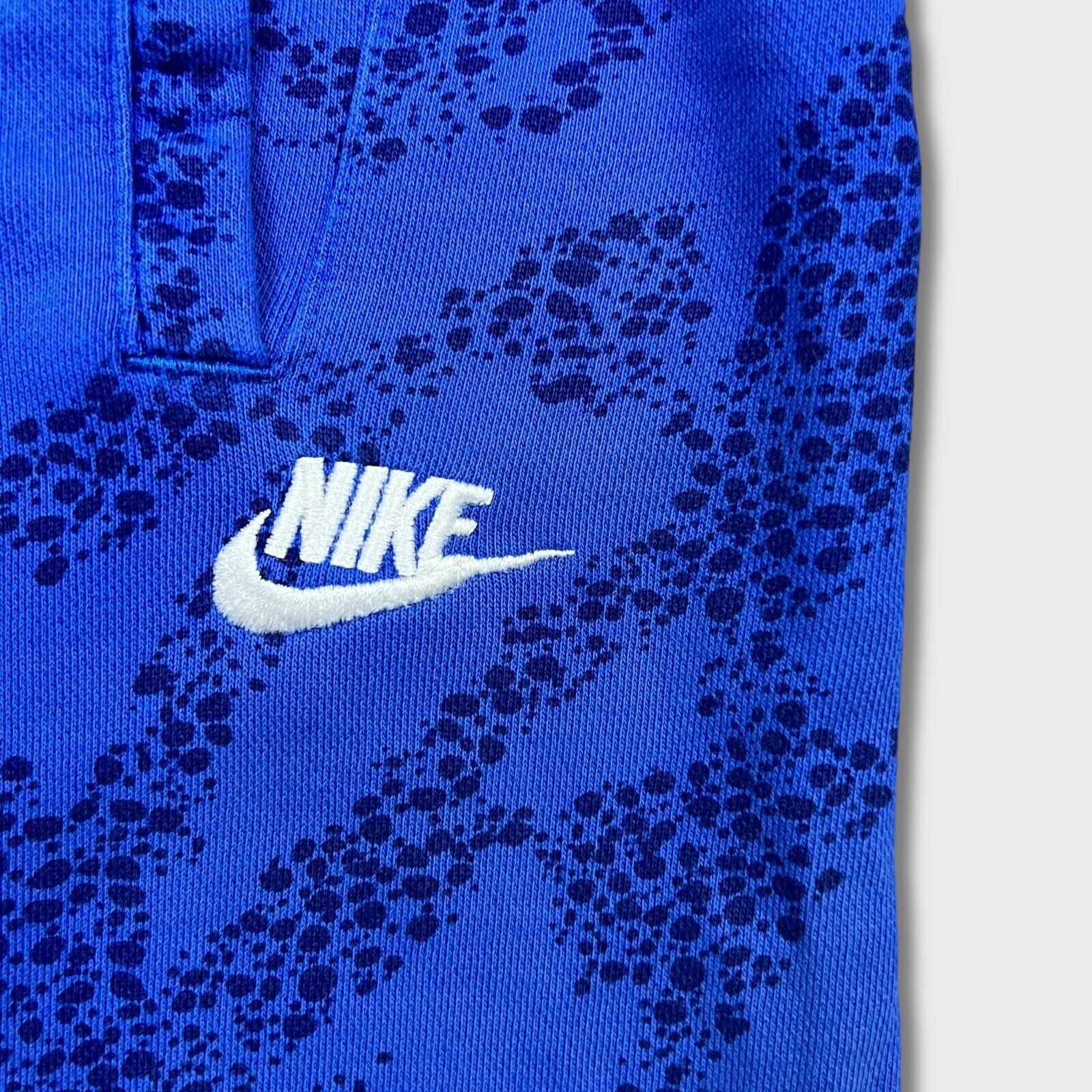 Nike × Vintage Nike Sportswear Shorts Medium Swoosh AOP Pocketed Athletic Size US 32 / EU 48 - 2 Thumbnail
