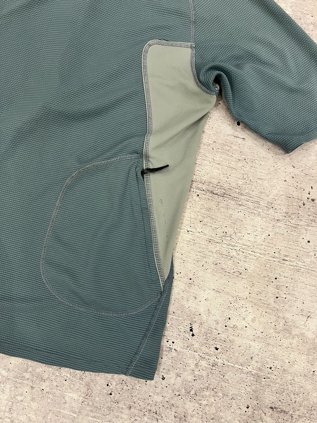 Nike 🩸RARE🩸Nike ACG Vintage Half Zip Jersey Size US S / EU 44-46 / 1 - 7 Thumbnail