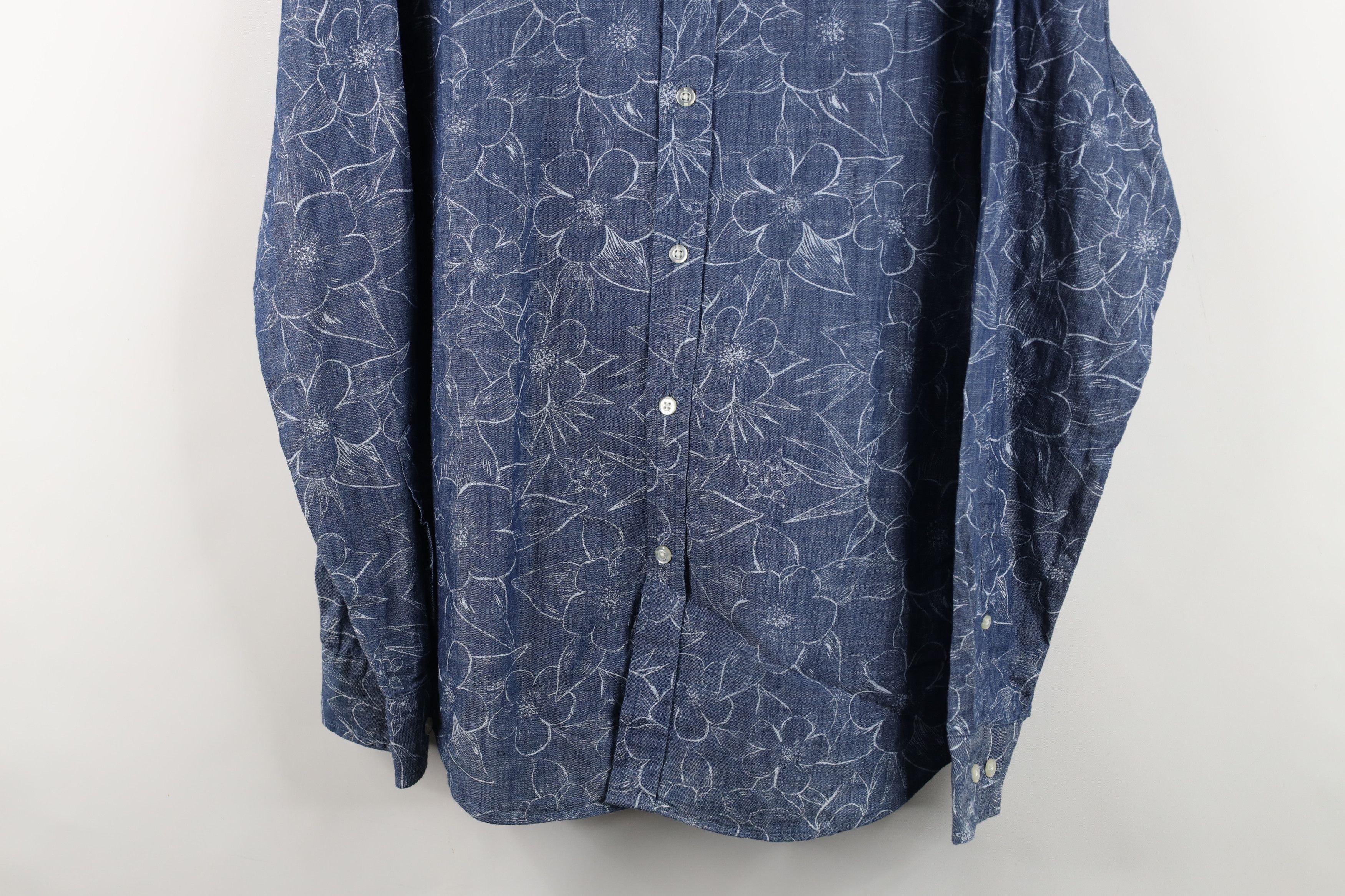 Banana Republic New Banana Republic Flower Collared Button Down Shirt Blue Size US L / EU 52-54 / 3 - 3 Thumbnail