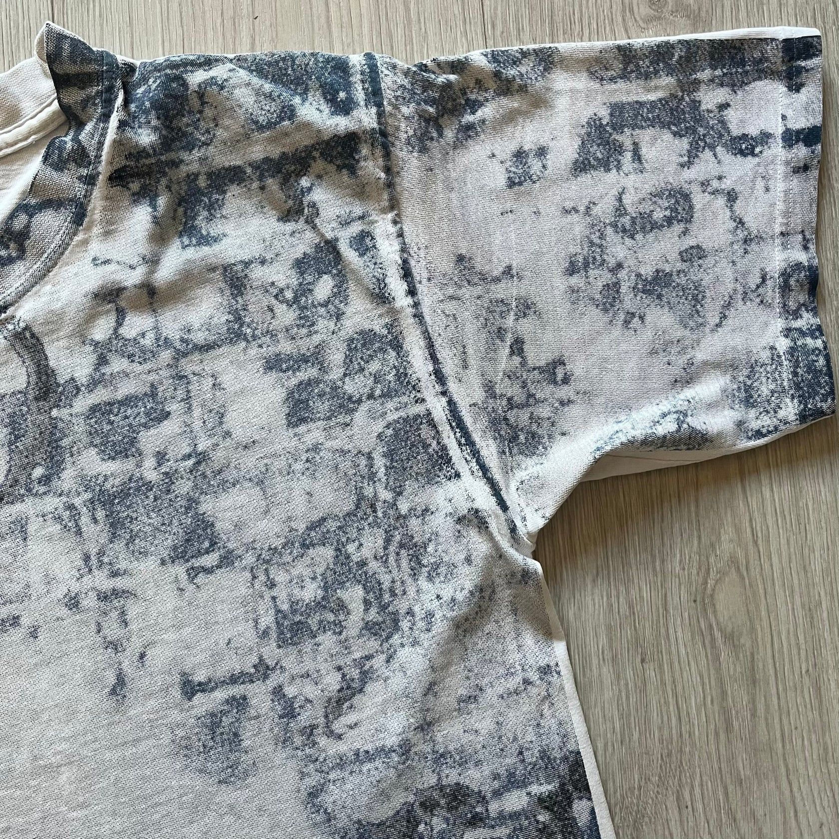 Jordan Brand Air Jordan 2000's All Over Print Tee Size US M / EU 48-50 / 2 - 3 Thumbnail