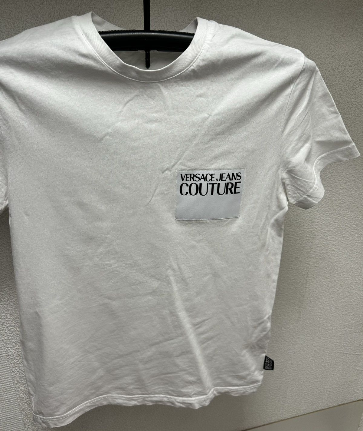Versace Jeans Couture Versace jeans couture big logo white t-shirt S sz Size US S / EU 44-46 / 1 - 4 Thumbnail
