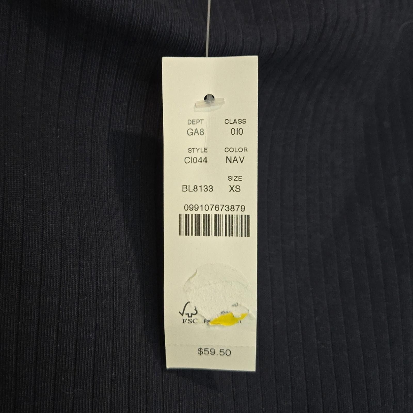 J.Crew J Crew Premium Rib Side-Button Top Size XS / US 0-2 / IT 36-38 - 3 Thumbnail