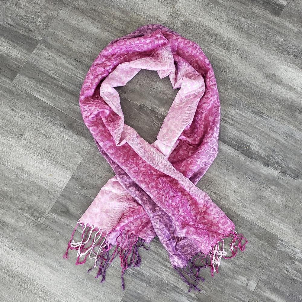 Designer Pink Purple Animal Detailed Fringe Scarf Size ONE SIZE - 1 Thumbnail