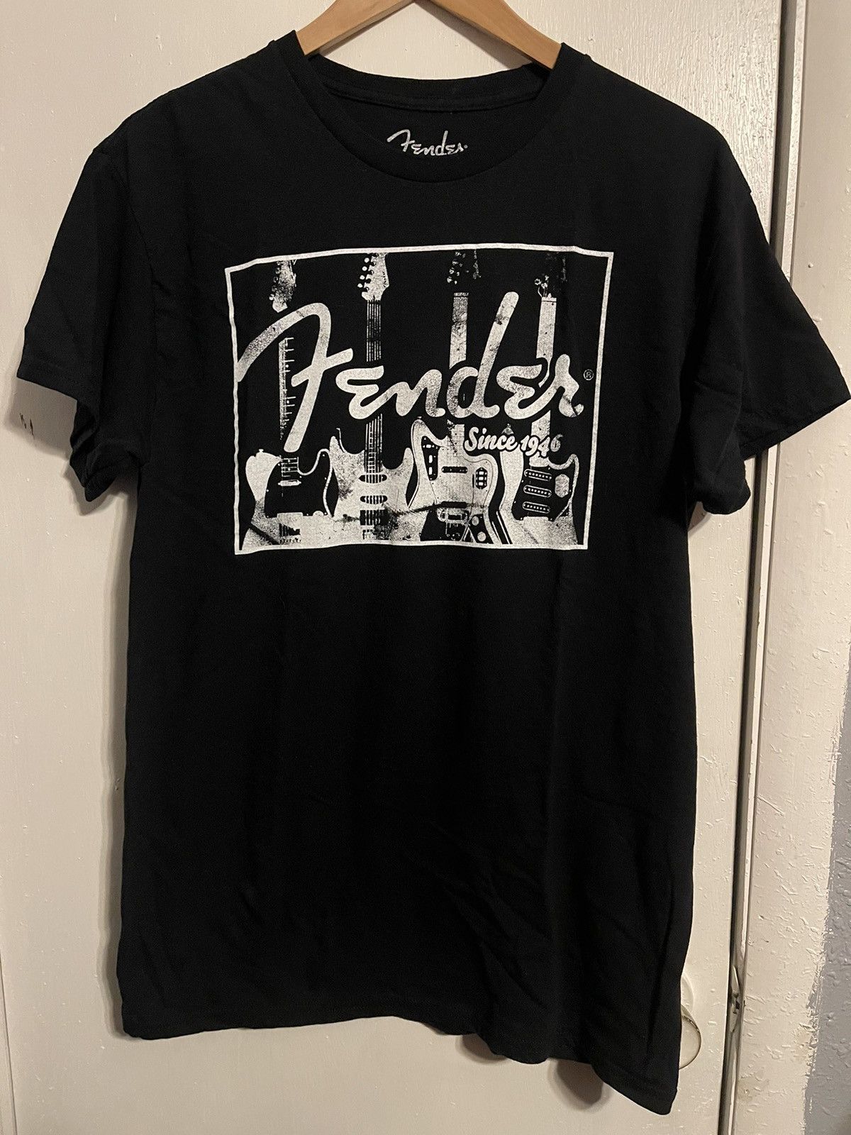 Japanese Brand Fender Guitar Tee Size US M / EU 48-50 / 2 - 1 Thumbnail