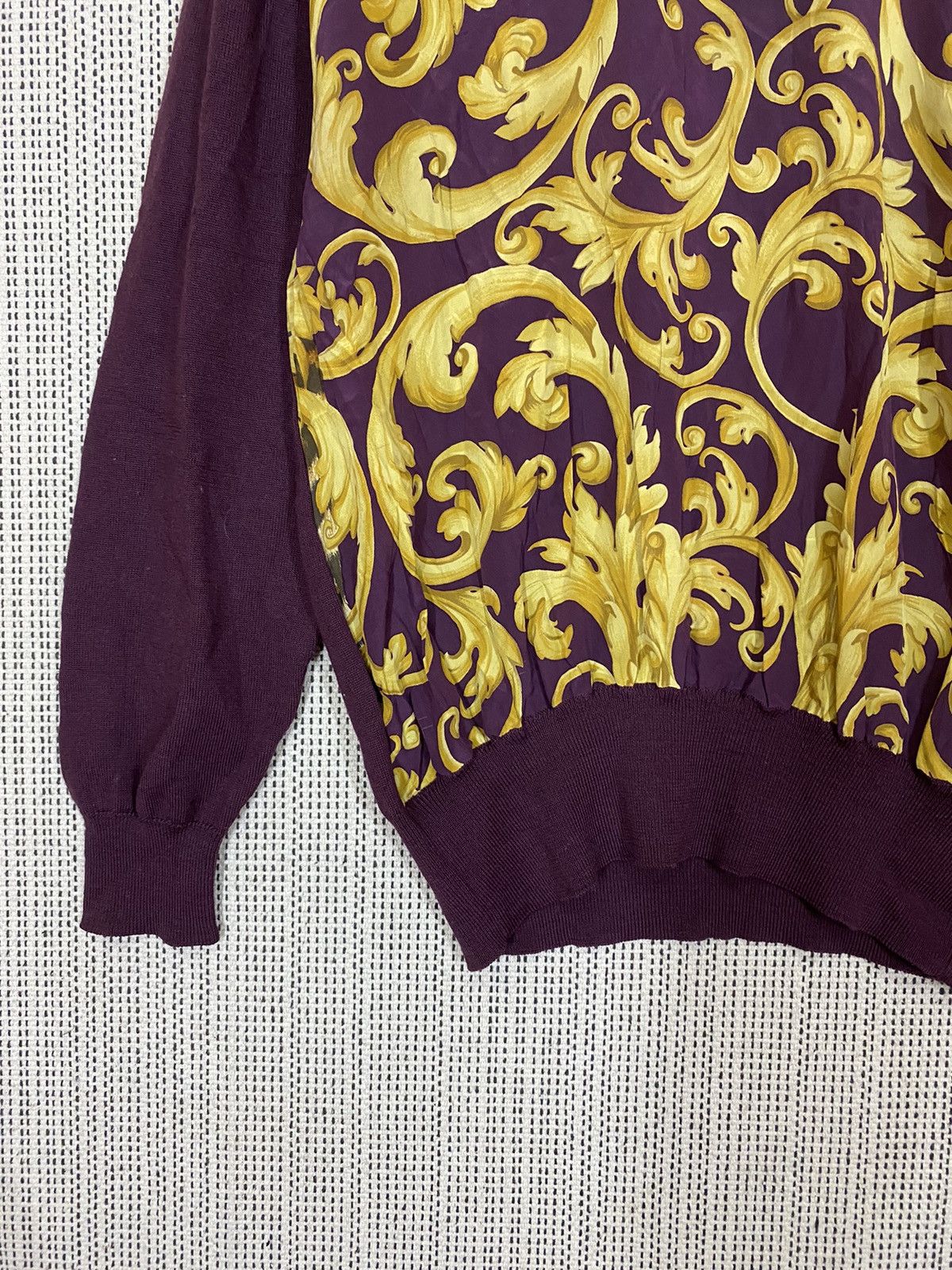 Salvatore Ferragamo ‼️VINTAGE FERRAGAMO SWEATER CLASSIC STYLE Size US M / EU 48-50 / 2 - 4 Thumbnail