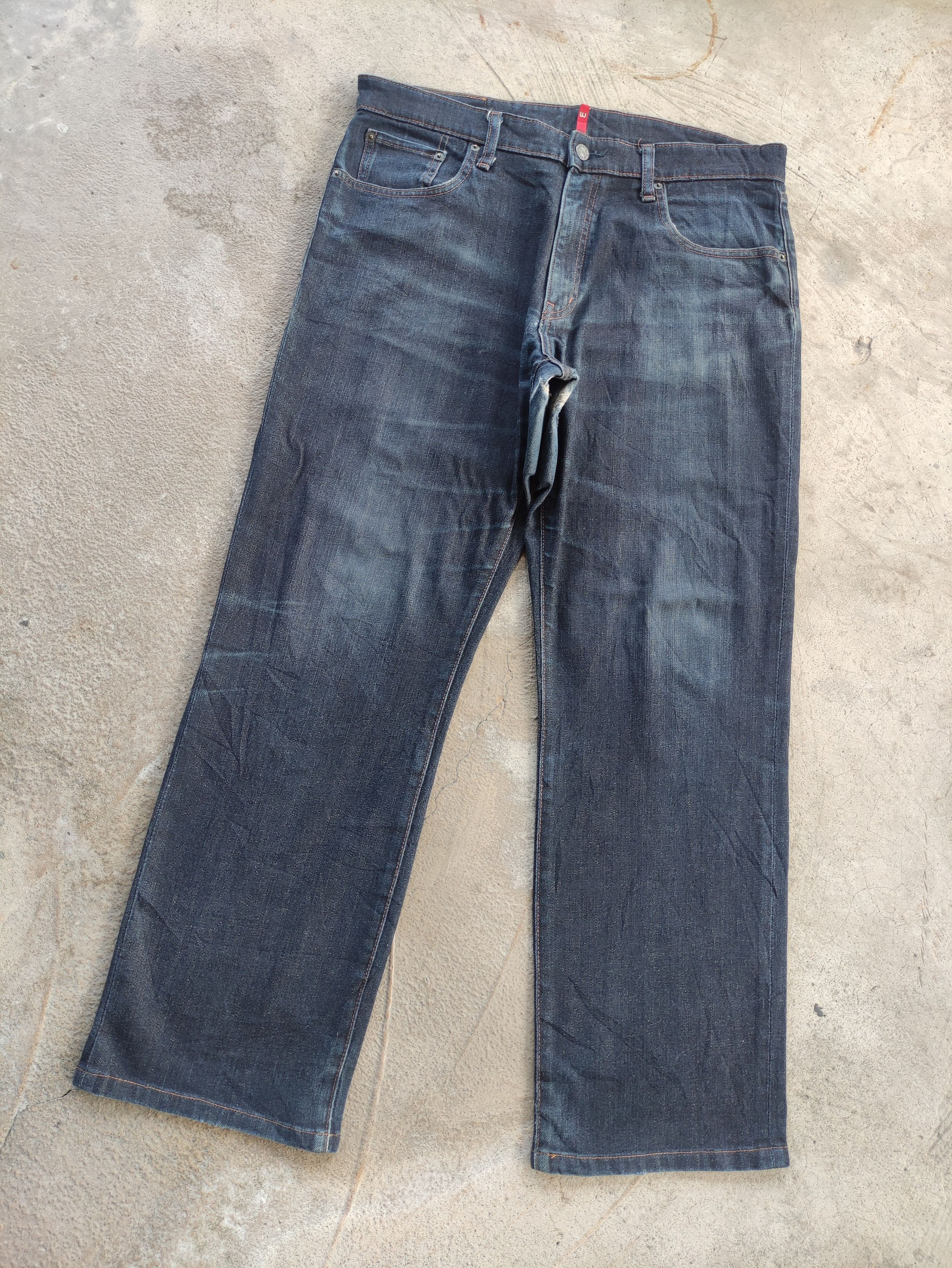 Japanese Brand Vintage Japanese Baggy Jean Distressed Faded Denim Size US 36 / EU 52 - 2 Thumbnail