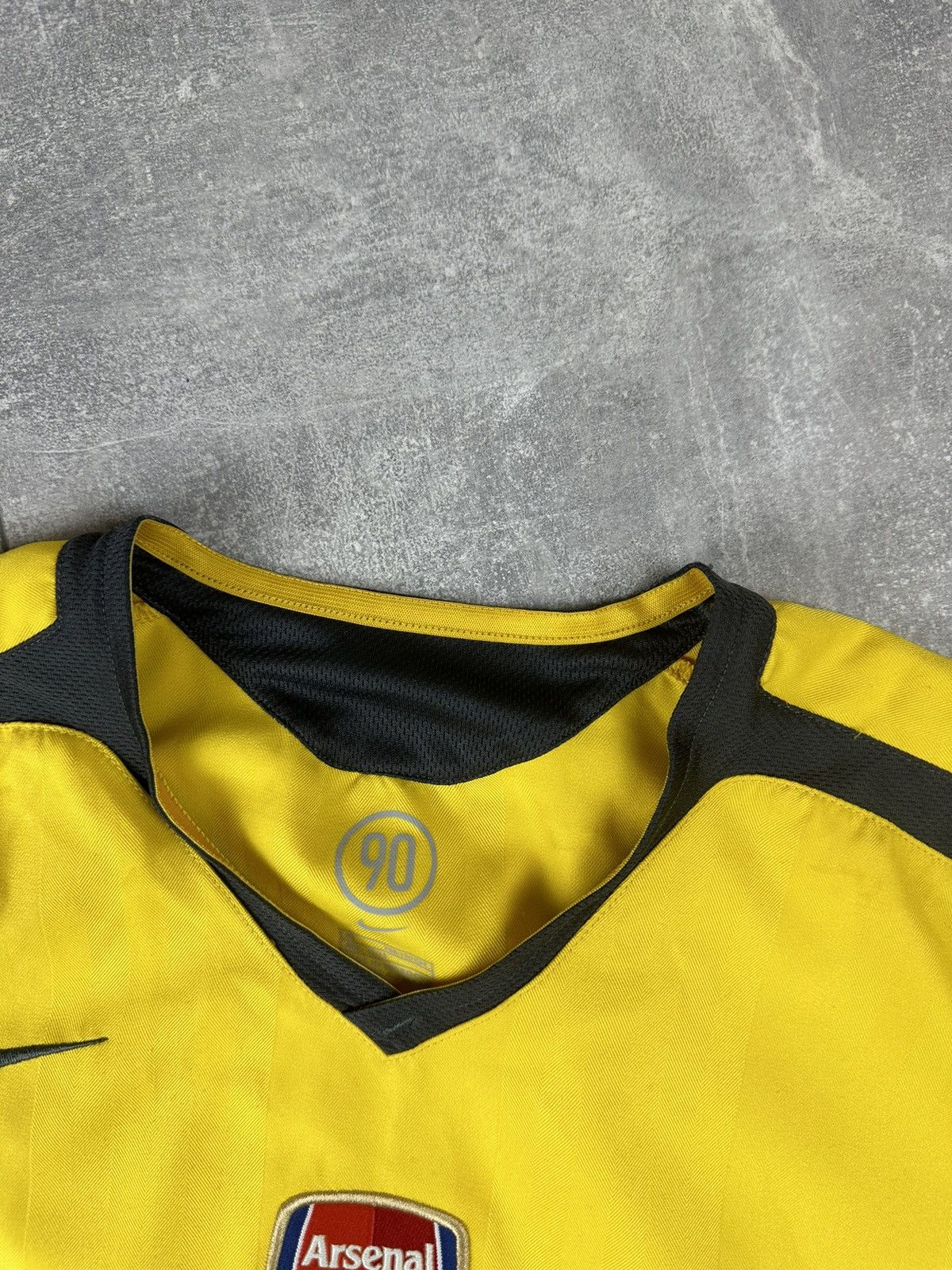 Nike Nike Arsenal London FC 2005/06 Away Soccer Football Jersey Size US S / EU 44-46 / 1 - 12 Thumbnail