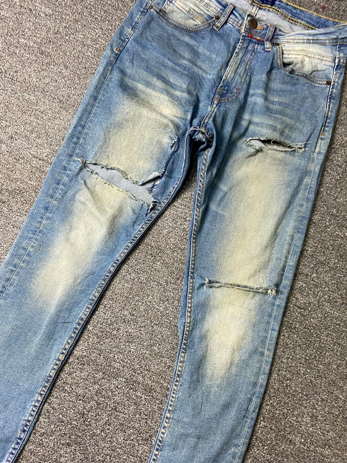 Designer × Vintage × Zara ZARA MAN 1975 Distressed Denim Ripped Jeans (131) Size US 30 / EU 46 - 12 Thumbnail