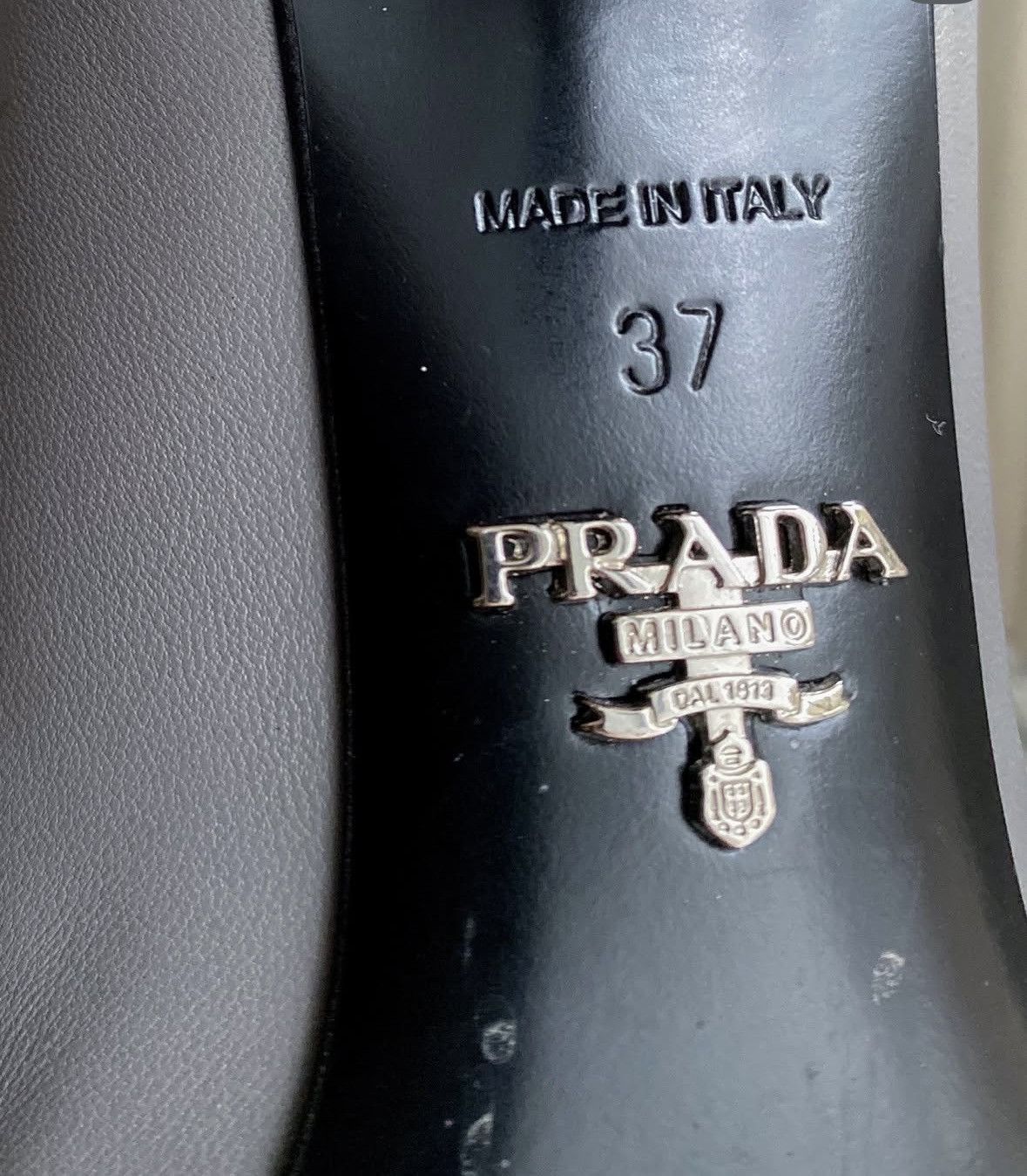 Prada Prada leather heels Size US 7 / IT 37 - 7 Thumbnail
