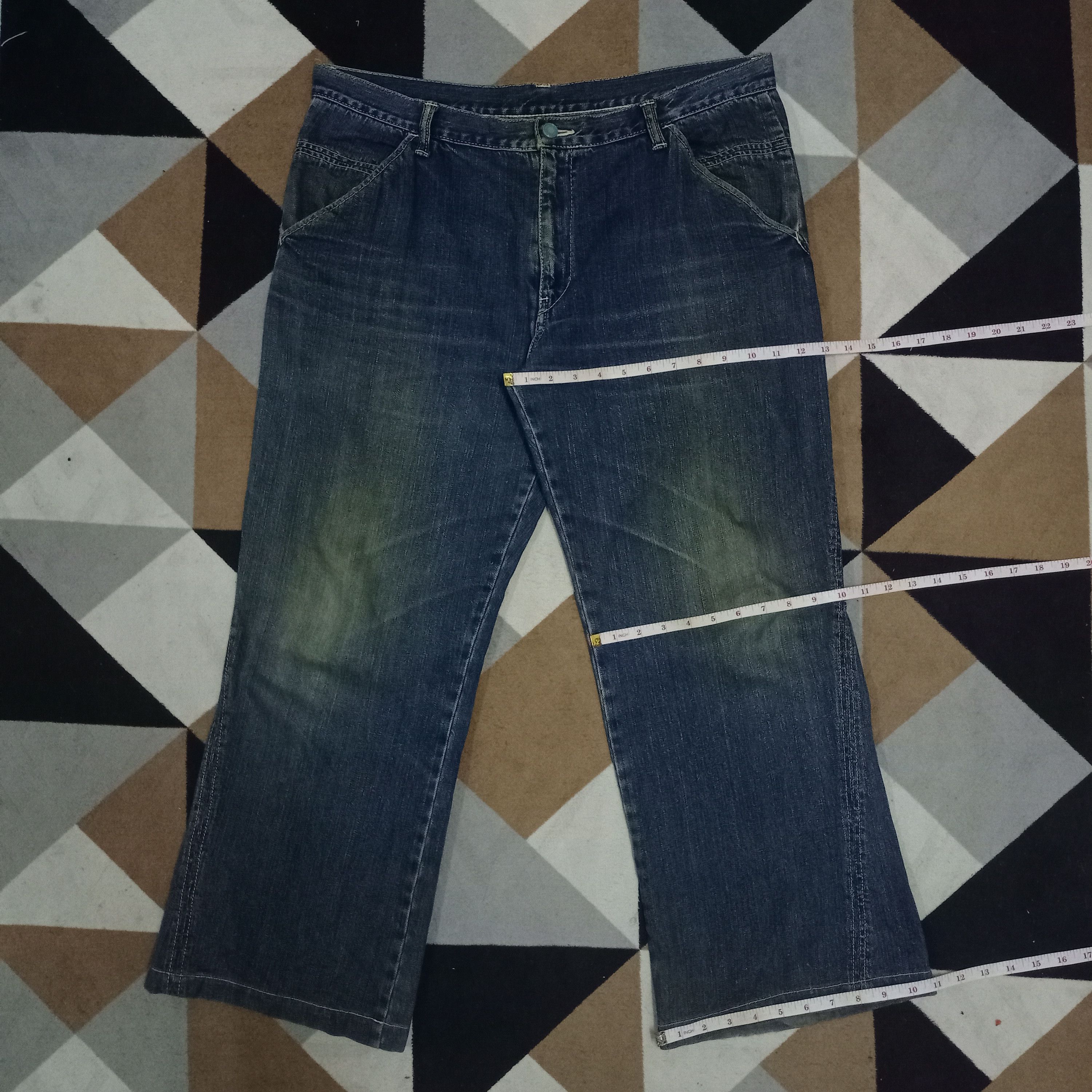 Japanese Brand Vintage Japanese Brand Mud Wash Flare Denim Baggy Jeans Size US 37 - 10 Thumbnail