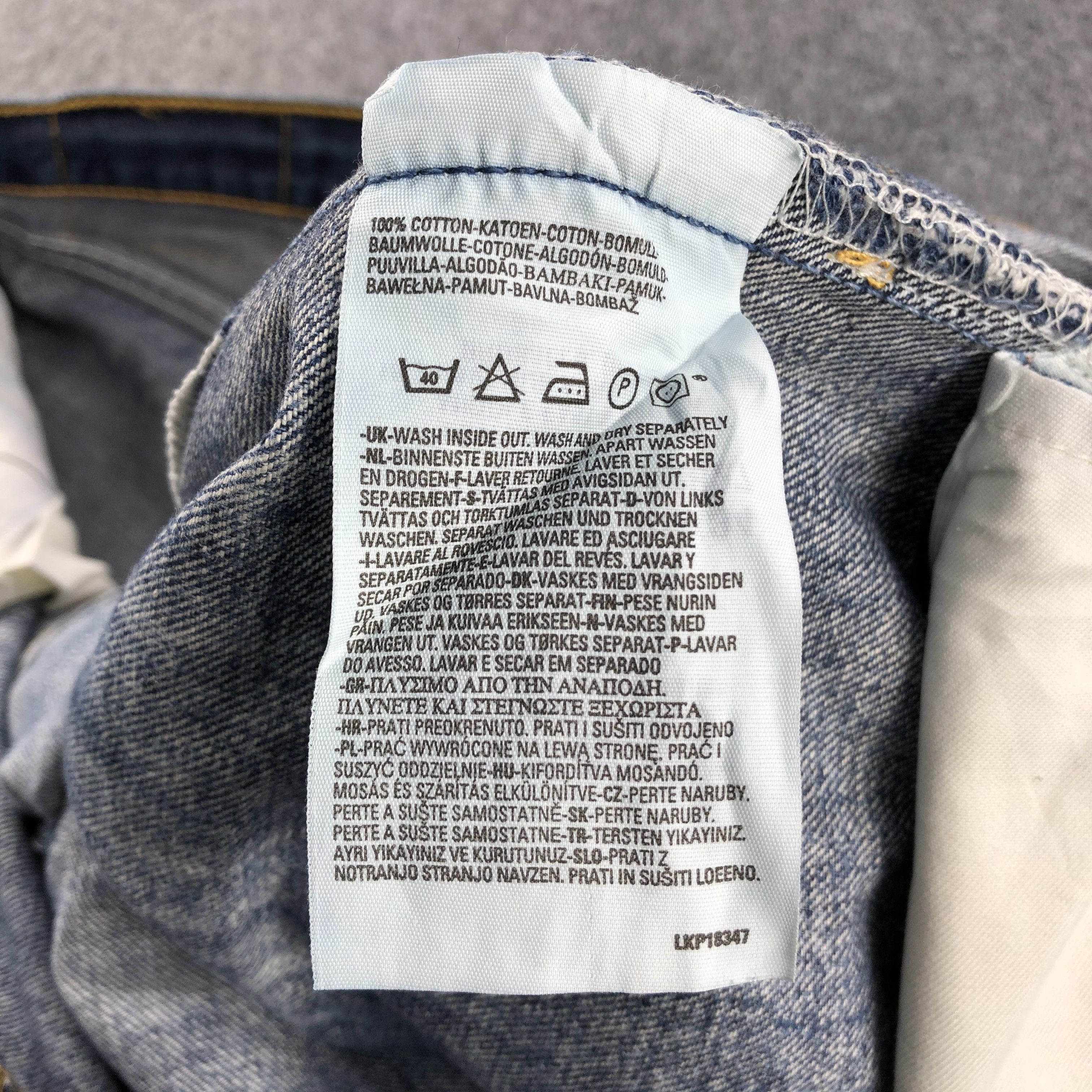 Levi's × Vintage Vintage 90s Levis 501 Jeans-JM942 Size US 37 - 10 Thumbnail