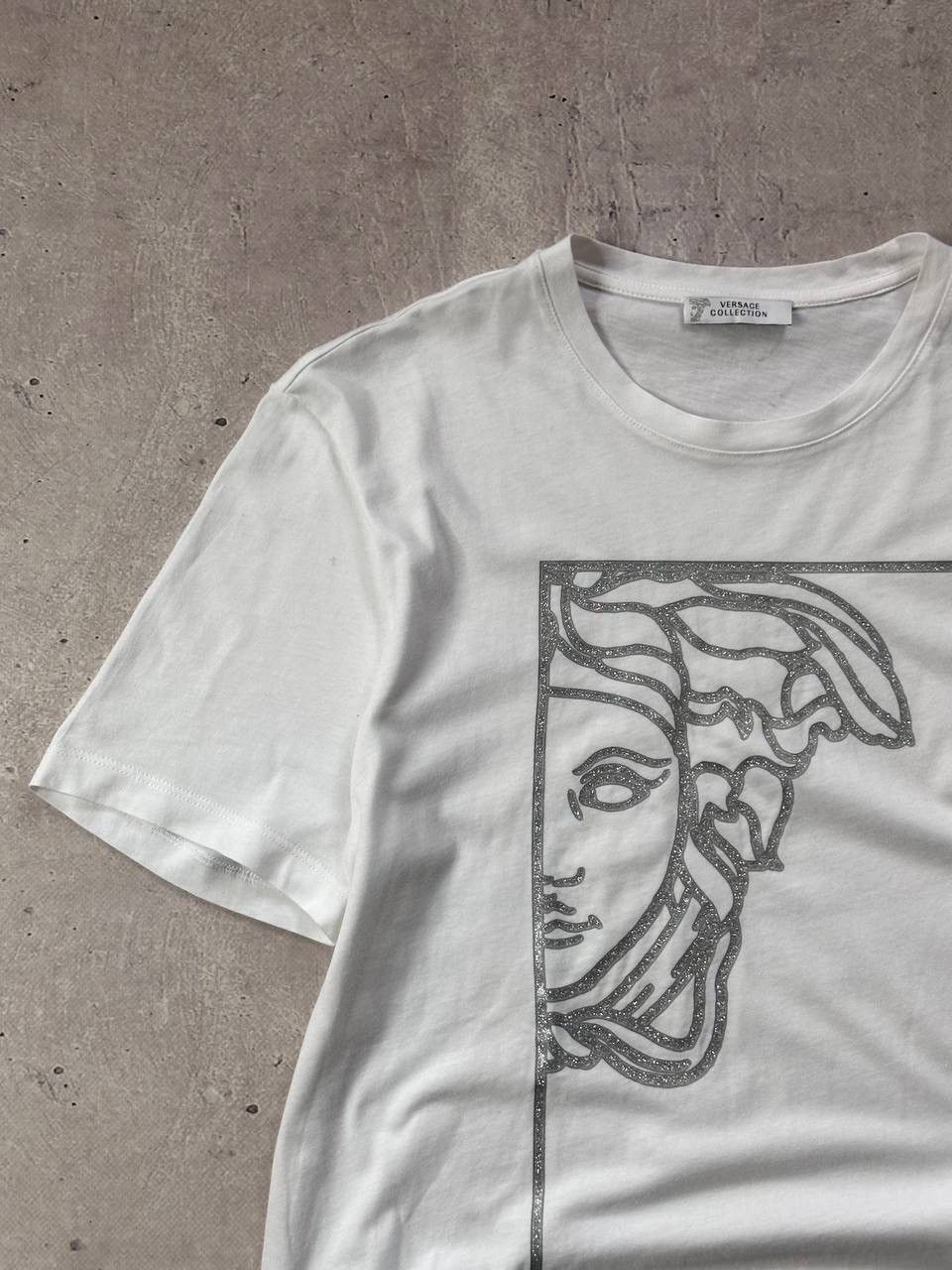 Versace × Versus Versace Versace Art Medusa Logo White Men’s Tee Rare Y2K Size US M / EU 48-50 / 2 - 3 Thumbnail