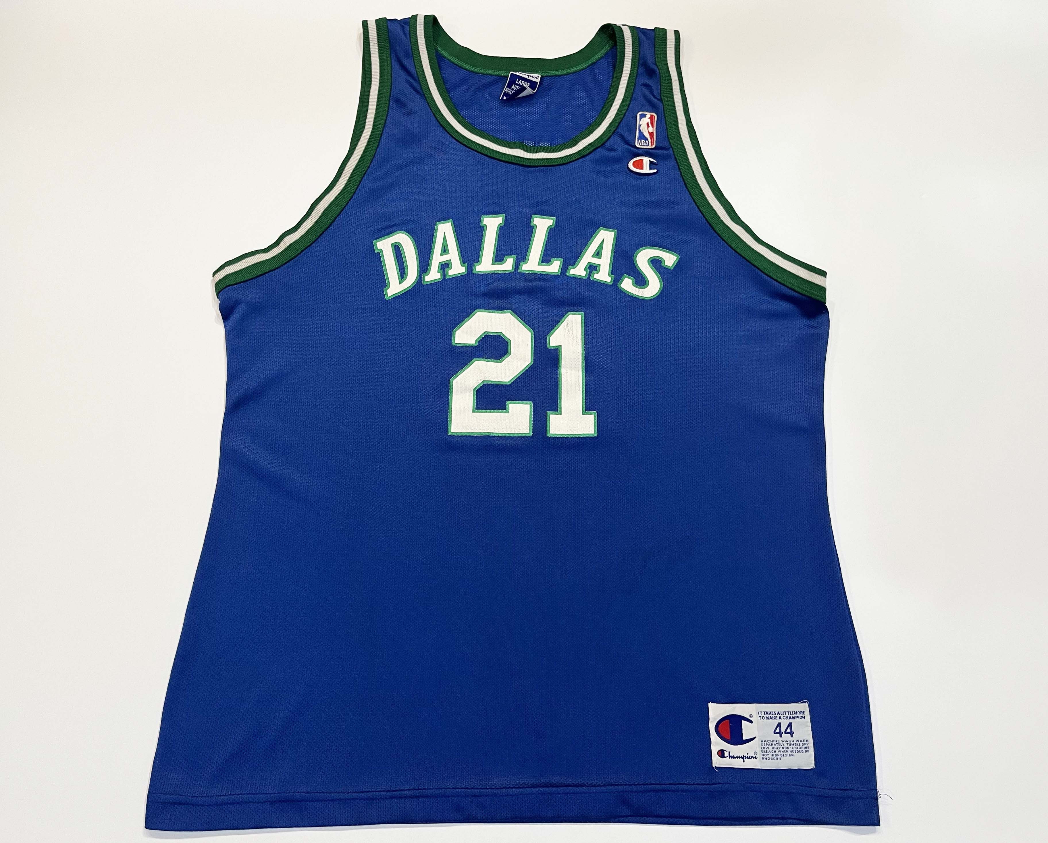 Champion × NBA × Vintage Vintage Champion Dallas Mavericks GREG BUCKNER #21 Jersey Size US M / EU 48-50 / 2 - 1 Thumbnail