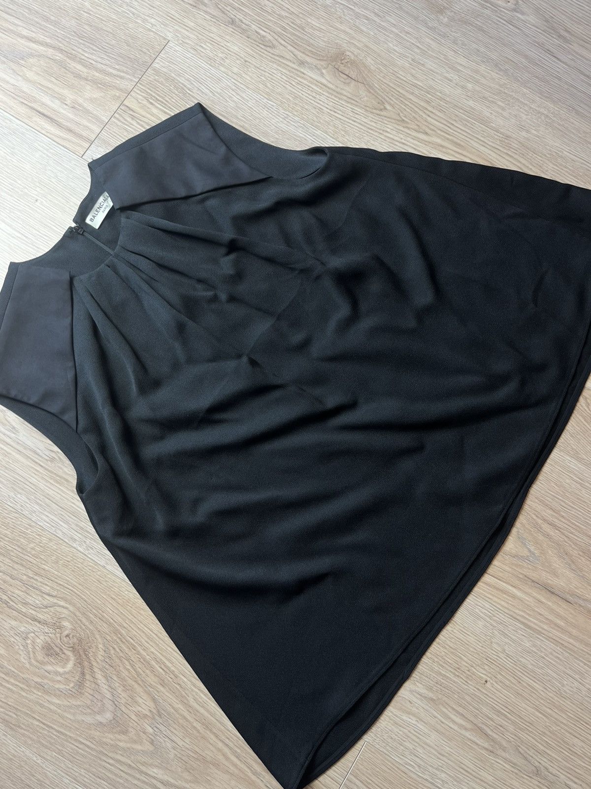 Balenciaga Balenciaga Black Sleeveless Blouse - Size 38 (EU) - New Size S / US 4 / IT 40 - 2 Thumbnail