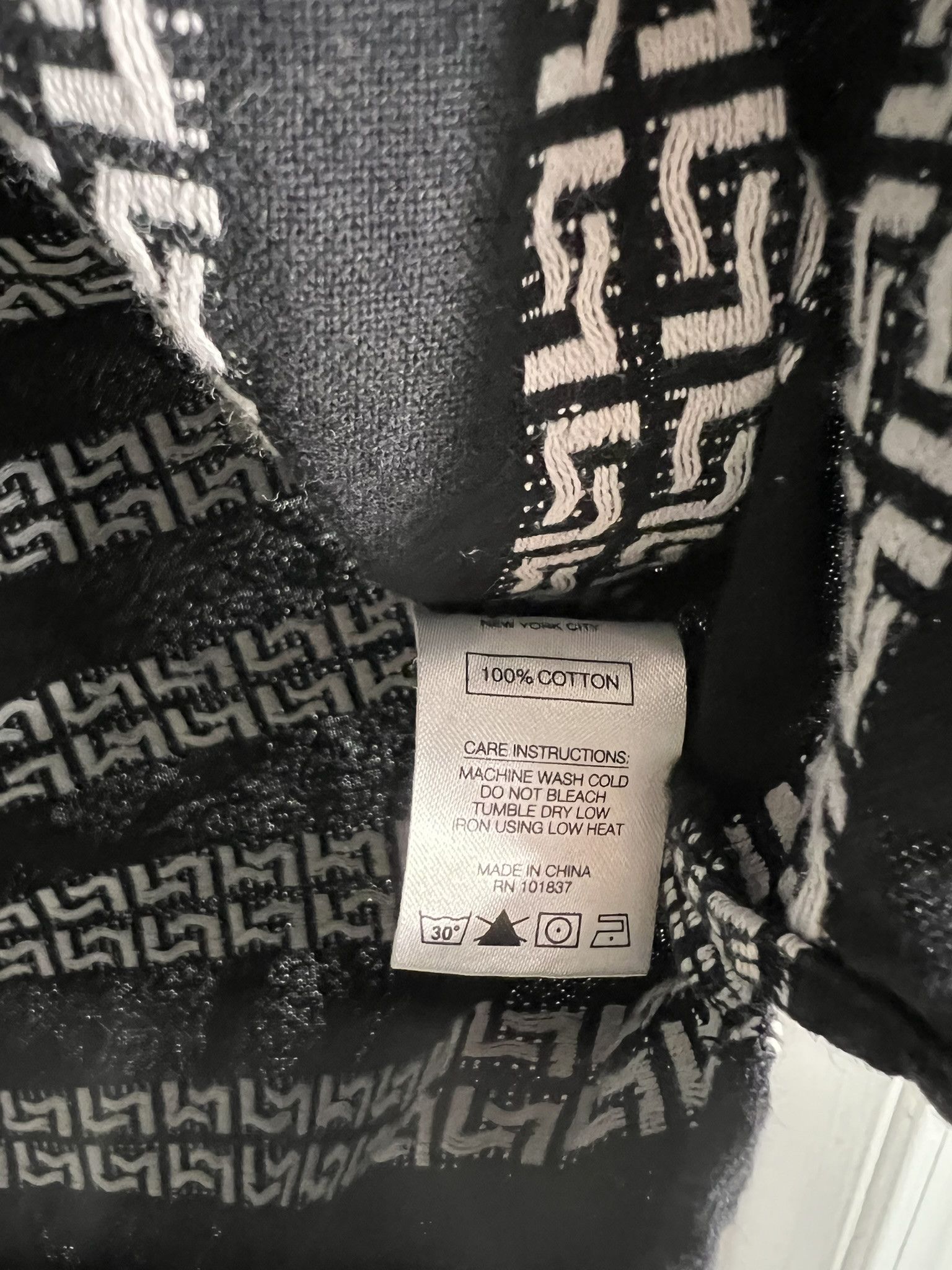 Supreme SUPREME Button Down Shirt Pockets Button Down Black XL Size US XL / EU 56 / 4 - 2 Thumbnail