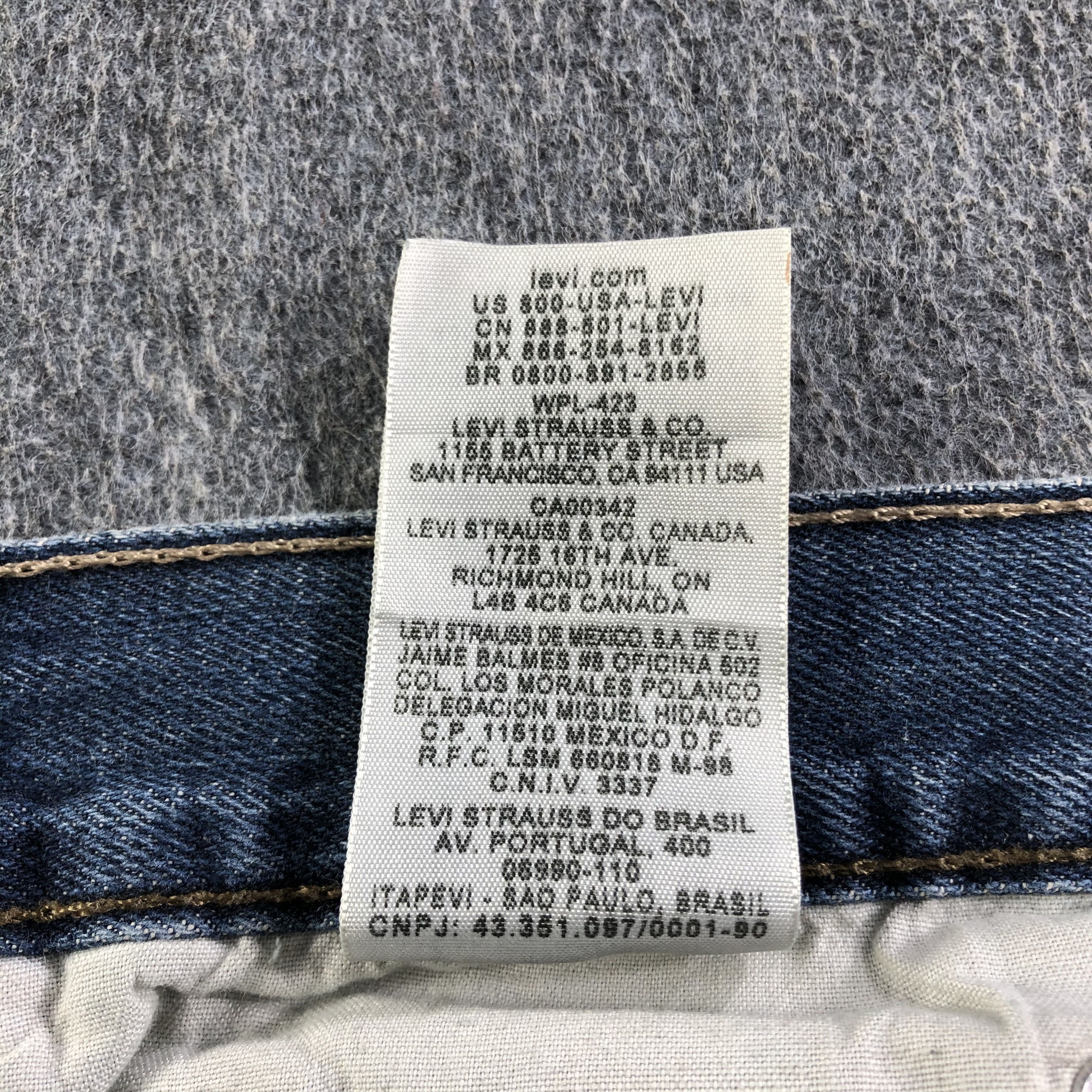 Levi's Vintage Blue Wash Levis 514 Jeans-J3506 Size US 33 - 11 Thumbnail