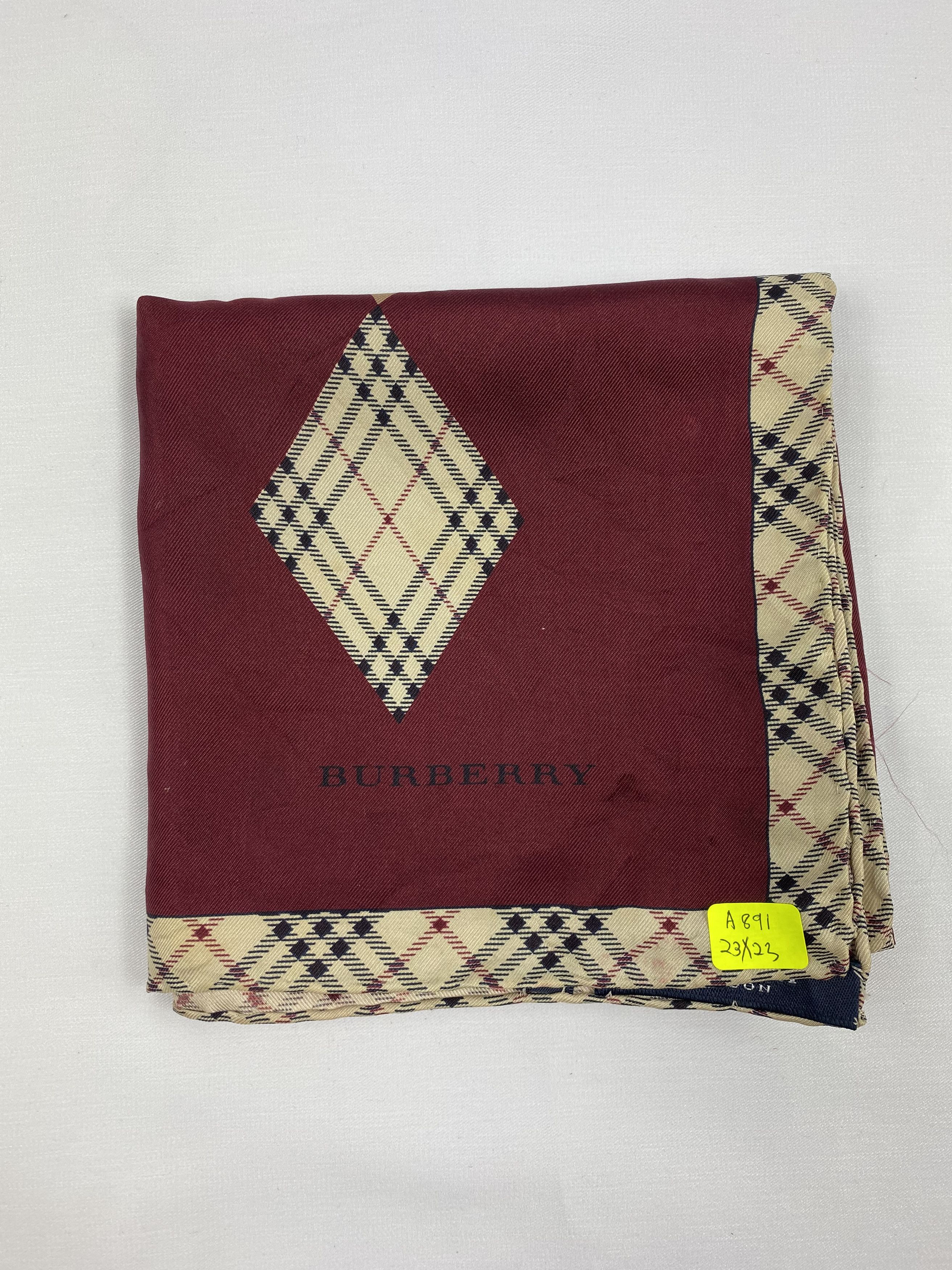 Burberry Burberry Silk Handkerchief / Bandana / Neckerchief Size ONE SIZE - 7 Thumbnail