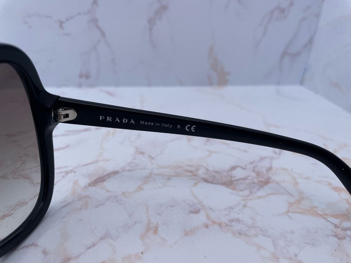 Prada Prada sunglasses SPR05S Size ONE SIZE - 7 Thumbnail