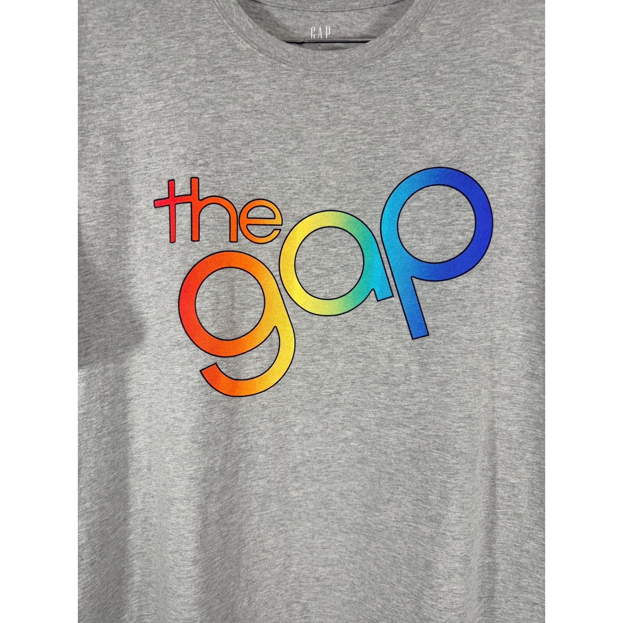 Gap Gap Ombré Logo Gray T-Shirt Unisex XL Rainbow Pride Graphic Size XL / US 12-14 / IT 48-50 - 3 Thumbnail