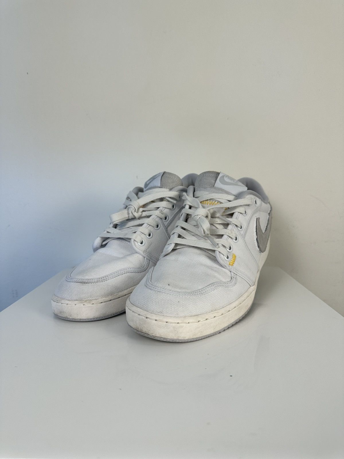 Jordan Brand × Nike Air Jordan 1 AJKO x Union White Canvas Men Sneaker Size 13 Size US 13 / EU 46 - 4 Thumbnail