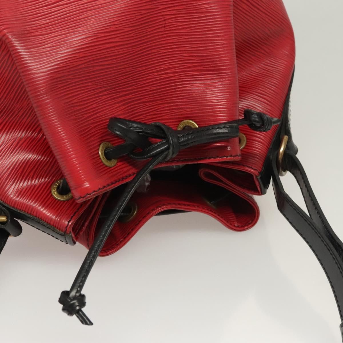 Louis Vuitton LOUIS VUITTON Epi Petit Noe Shoulder Bag Red M44107 Size ONE SIZE - 6 Thumbnail