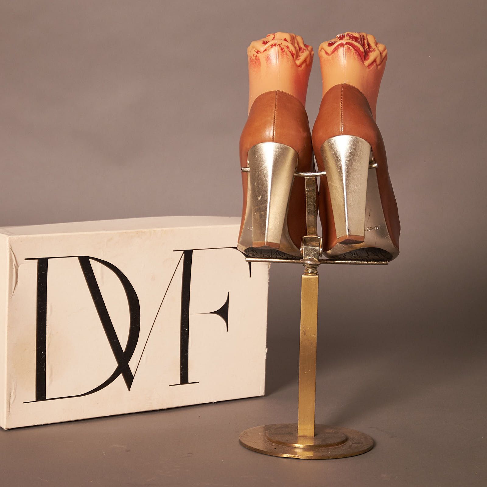 Diane von Furstenberg Vintage Y2K Diane Von Furstenberg Calf Skin Pumps Heels Size US 7.5 / IT 37.5 - 4 Thumbnail