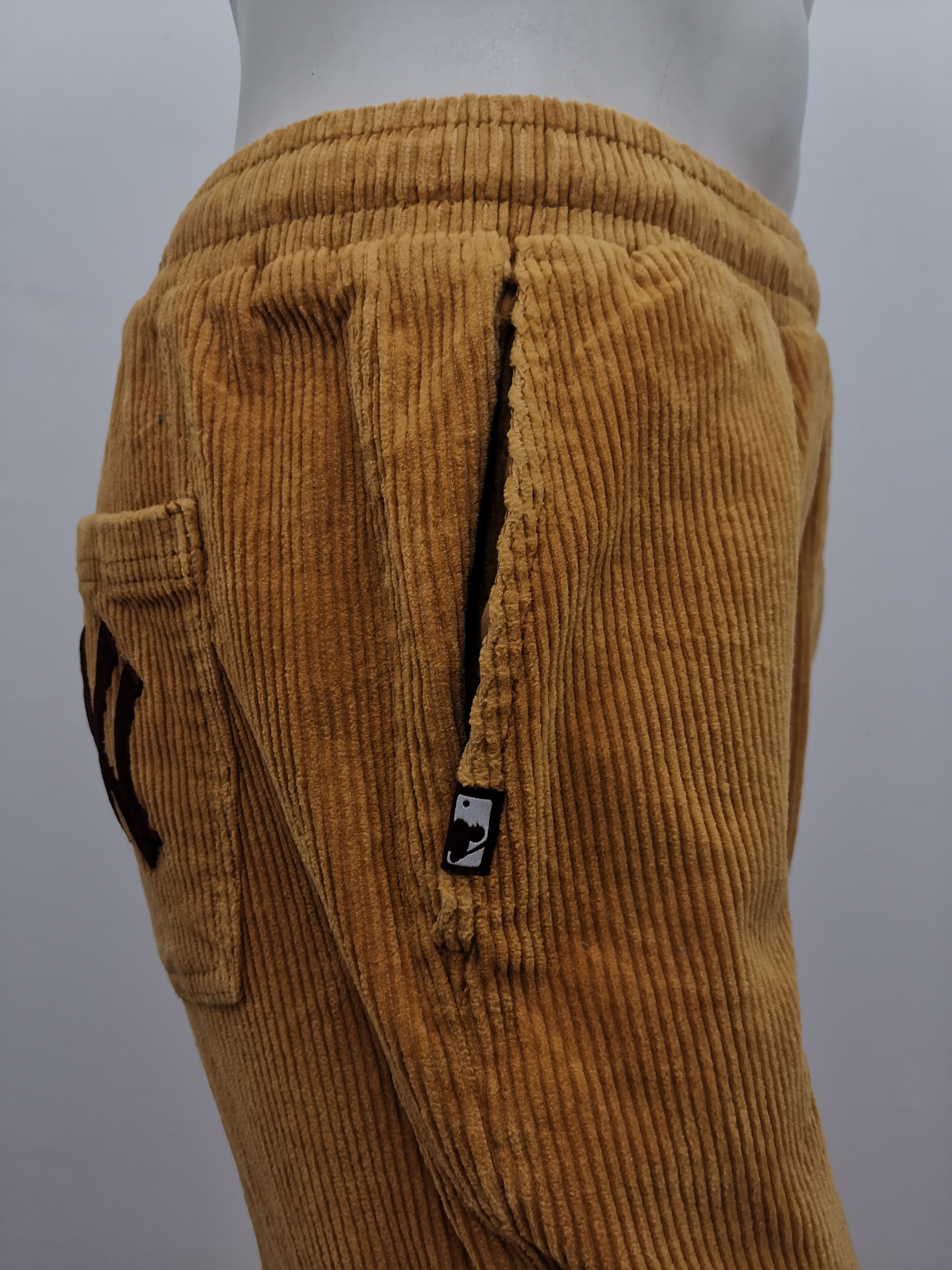 MLB × New York Yankees MLB Corduroy elastic waist jogger pants Size US 33 - 8 Thumbnail