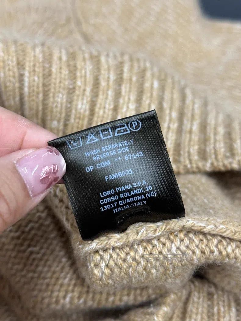 Loro Piana Loro Piana Khaki cashmere long-sleeve sweater Size XS / US 0-2 / IT 36-38 - 5 Thumbnail