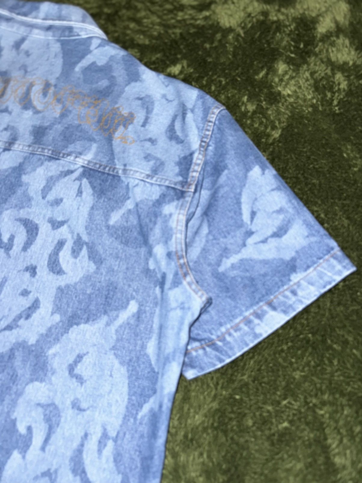 Kusikohc [M] KUSIKOHC Flame Graphic Denim Short Sleeve Shirt Size US M / EU 48-50 / 2 - 9 Thumbnail