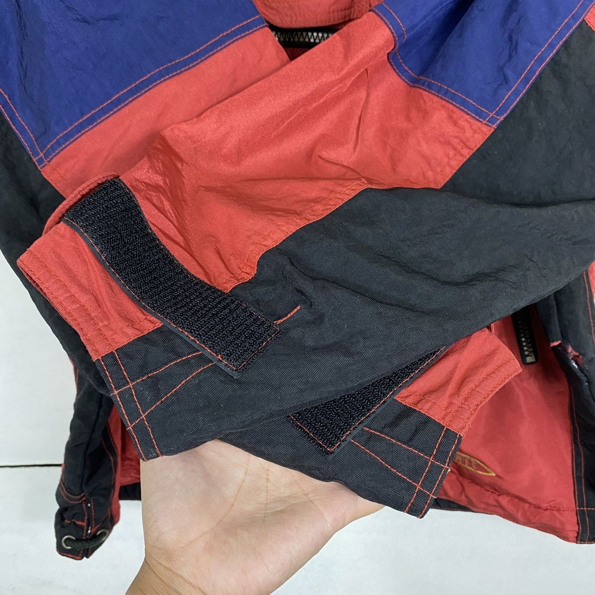 Descente Vintage 90s Descentre Multizipper Snowboards Halfzip Jacket Size US L / EU 52-54 / 3 - 8 Thumbnail