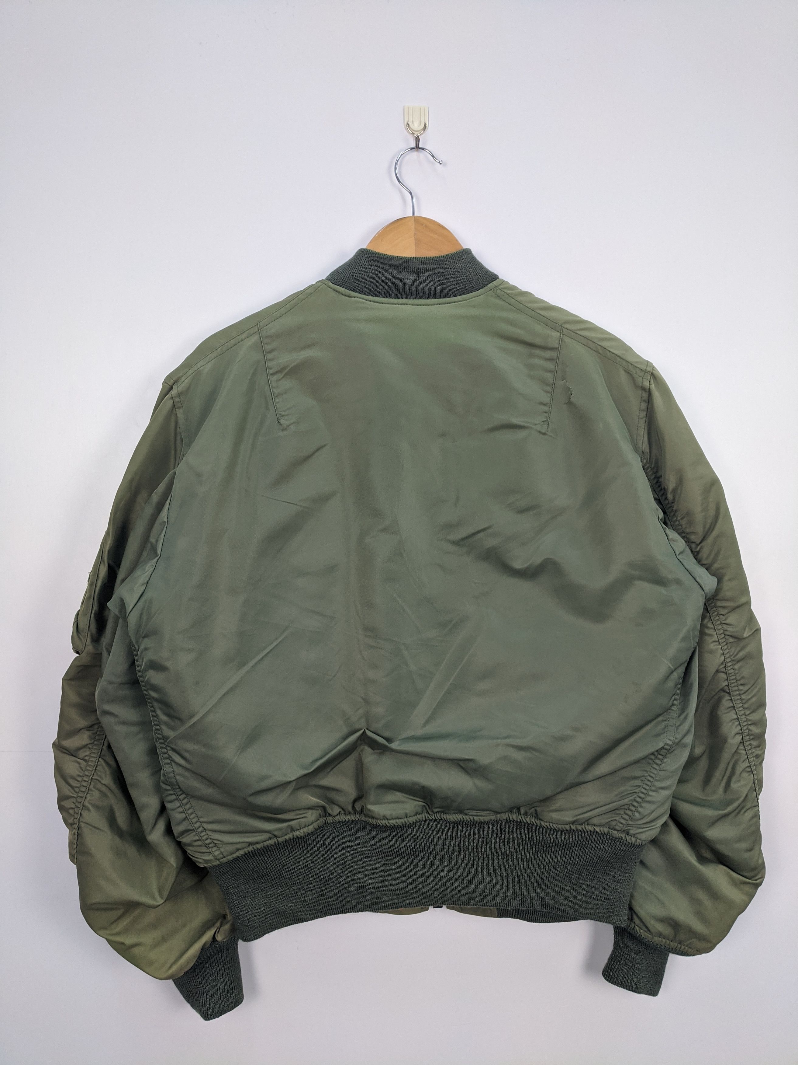 Alpha Industries Vintage Faded Alpha Industries Military Bombers Jacket J0320 Size US L / EU 52-54 / 3 - 3 Thumbnail