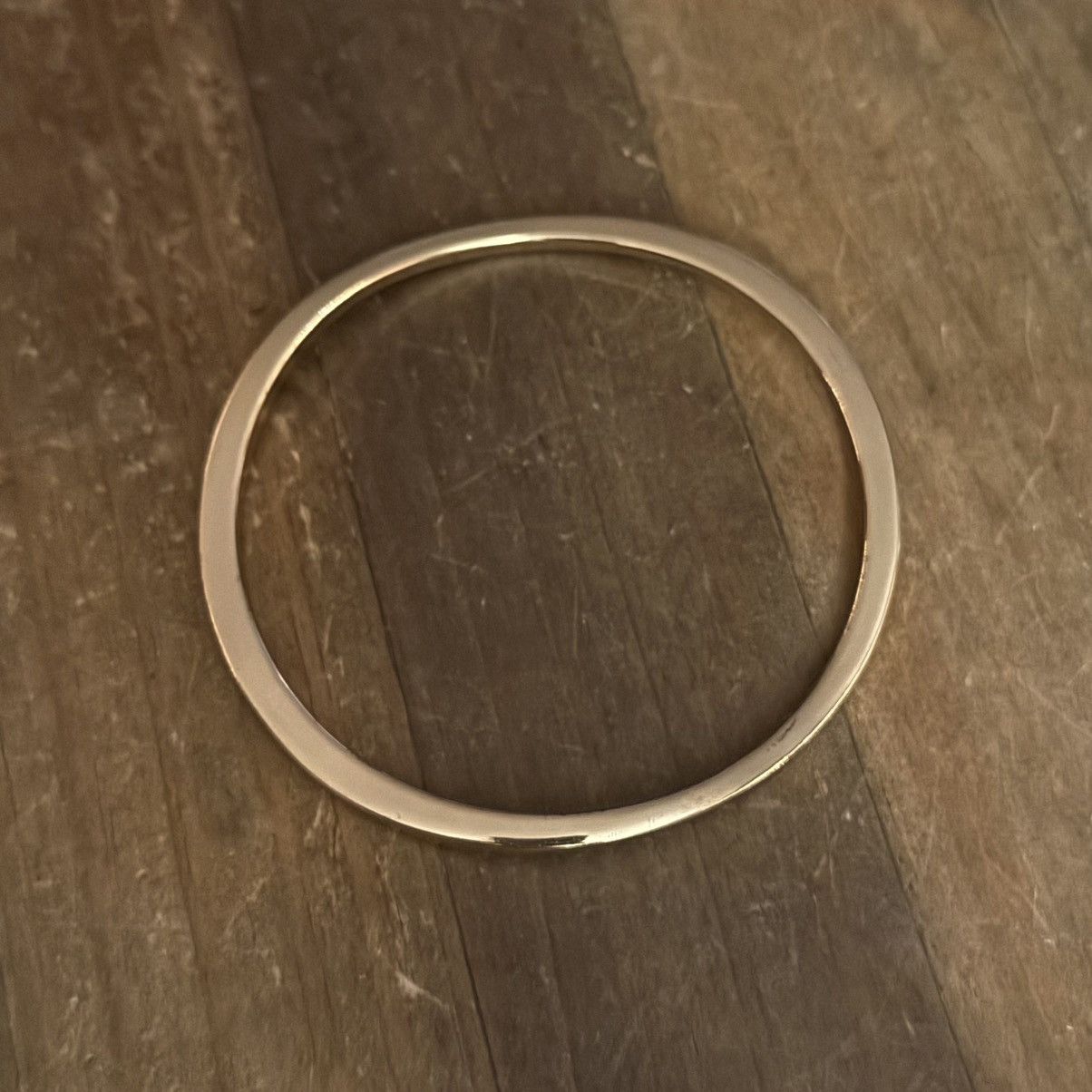 Other Gold tone wavy bangle bracelet Size ONE SIZE - 3 Thumbnail