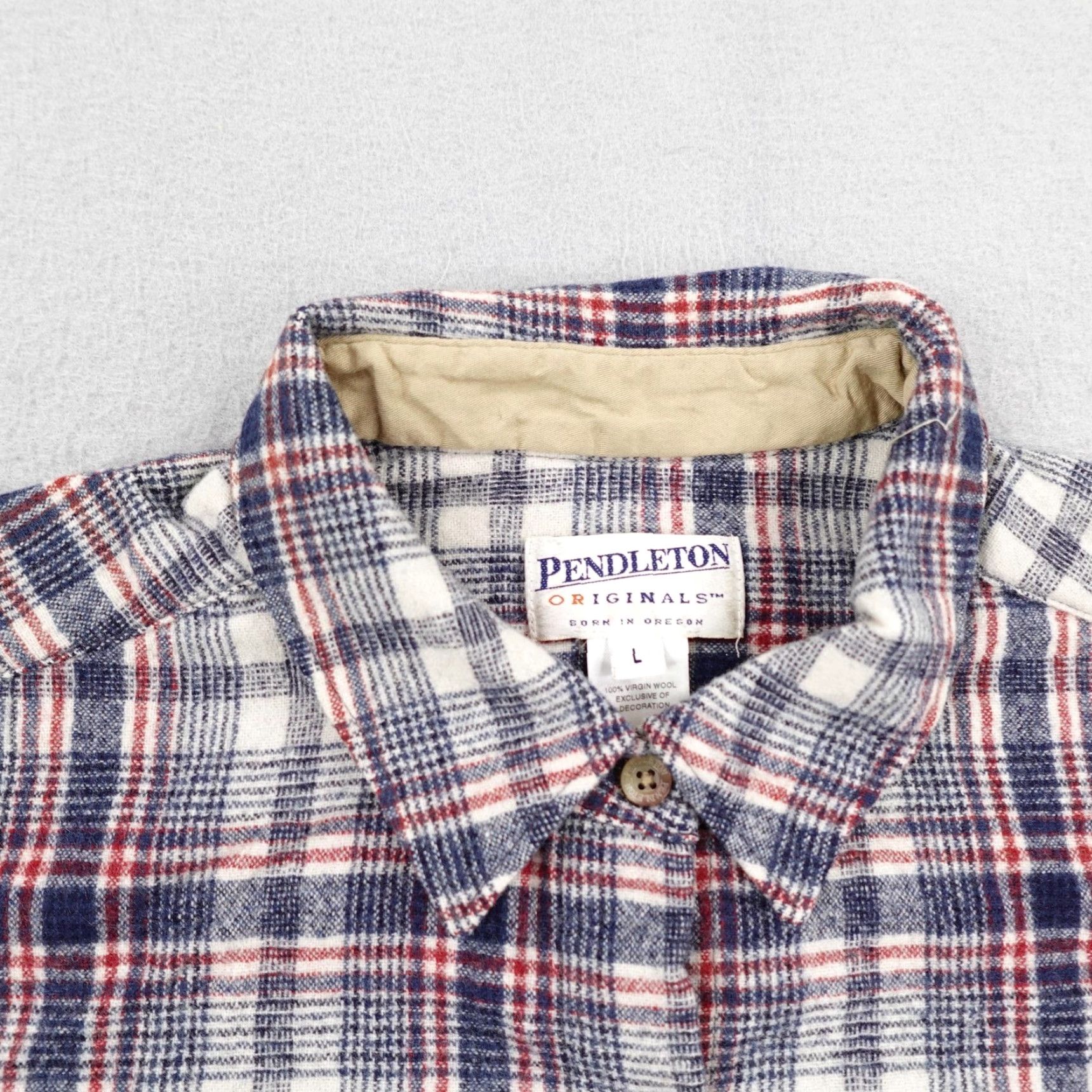 Pendleton VINTAGE Pendleton Shirt Womens Large Blue Plaid Wool Flannel Button Up Size L / US 10 / IT 46 - 2 Thumbnail