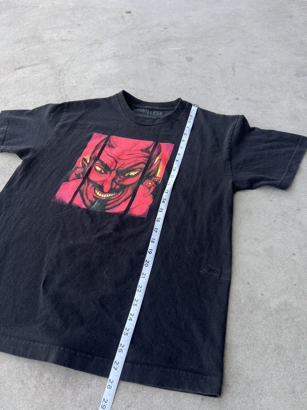 Vintage Vintage devil graphic tee 👹 Size US L / EU 52-54 / 3 - 6 Thumbnail