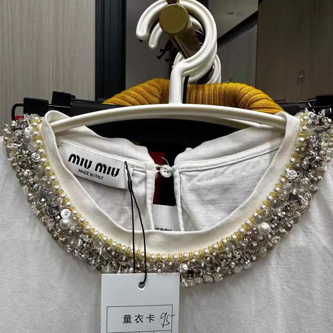 Miu Miu MIU MIU Neckline Crystal Slogan Short Sleeve Tee L 95 NEW Size L / US 10 / IT 46 - 3 Thumbnail