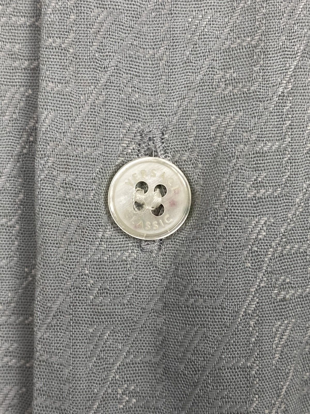 Versace Vintage Versace Classic Jacquard Gray Button Up Shirt Size US XL / EU 56 / 4 - 7 Thumbnail