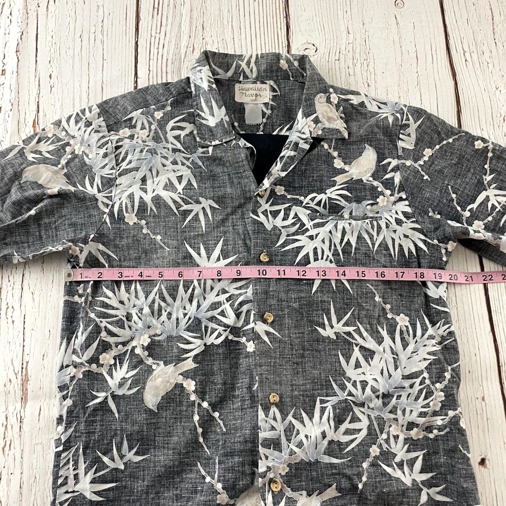 ALOHAS Hawaiian Flavor Short Sleeve Shirt Aloha Floral Button-Front Mens M Black Gray Size US M / EU 48-50 / 2 - 3 Thumbnail