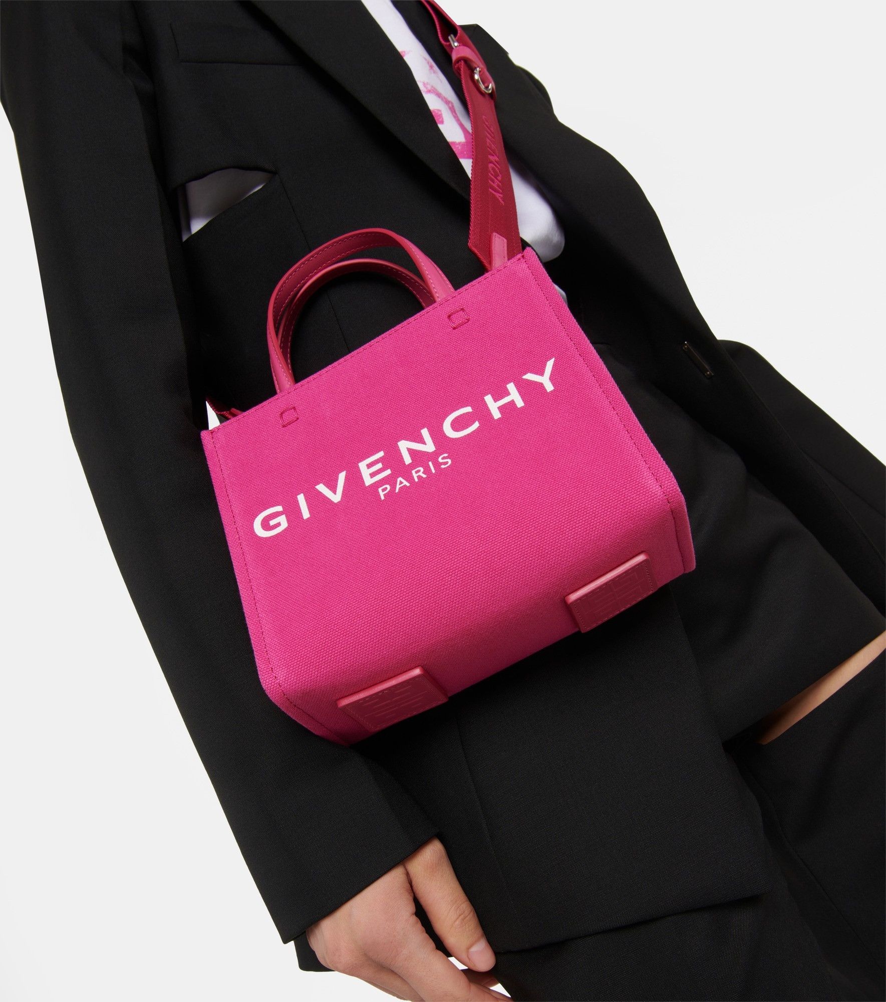 Givenchy o1srvl11e1124 Size: OS / Tote Bag in Neon Pink Size ONE SIZE - 4 Thumbnail
