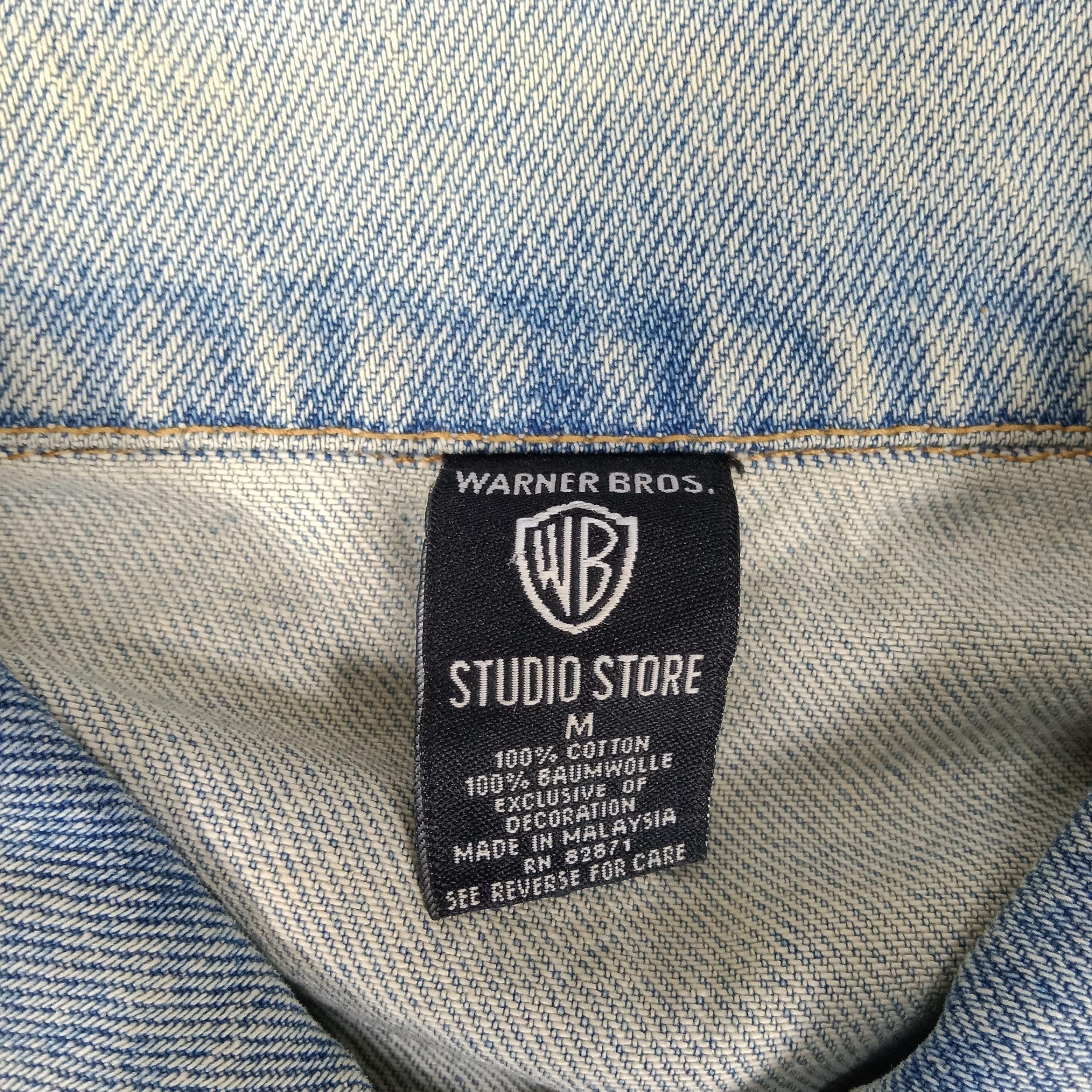 Vintage × Warner Bros Warner Bros. Studio Embroidery Design Denim Jacket Size US L / EU 52-54 / 3 - 6 Thumbnail