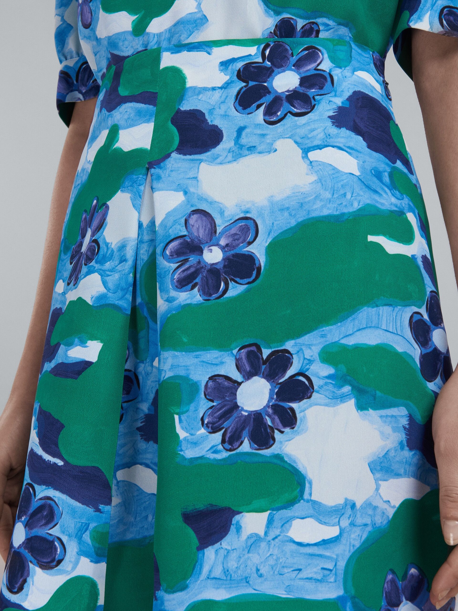 Marni o1srvl11e0624 Mini Skirt in Green Size 26" / US 2 / IT 38 - 5 Thumbnail