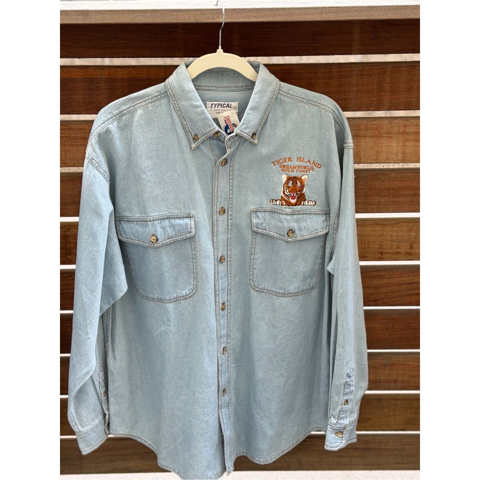Other VTG 90s Dreamworld Tiger Island Denim Shirt L Size US L / EU 52-54 / 3 - 2 Thumbnail