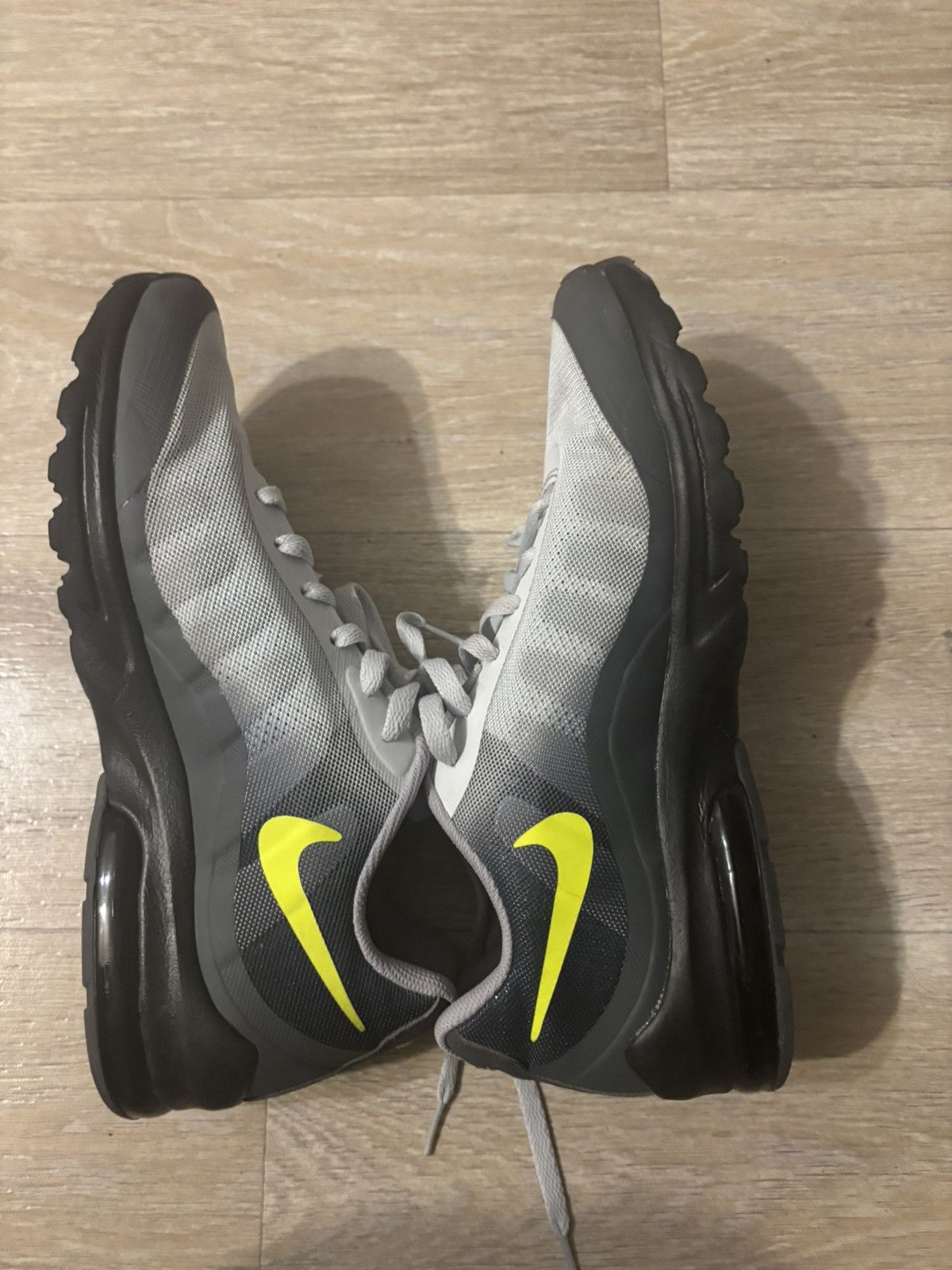Nike Nike Air Invigor Grey sneakers Size US 11 / EU 44 - 7 Thumbnail
